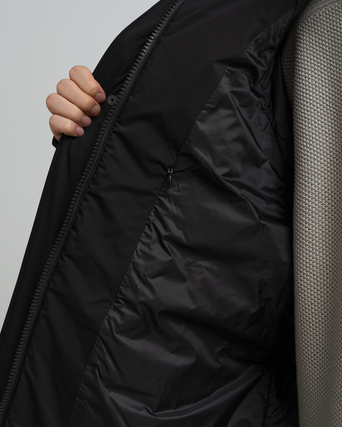 【10/17(土)発売】PERTEX® SHIELD Insulated Military Parka