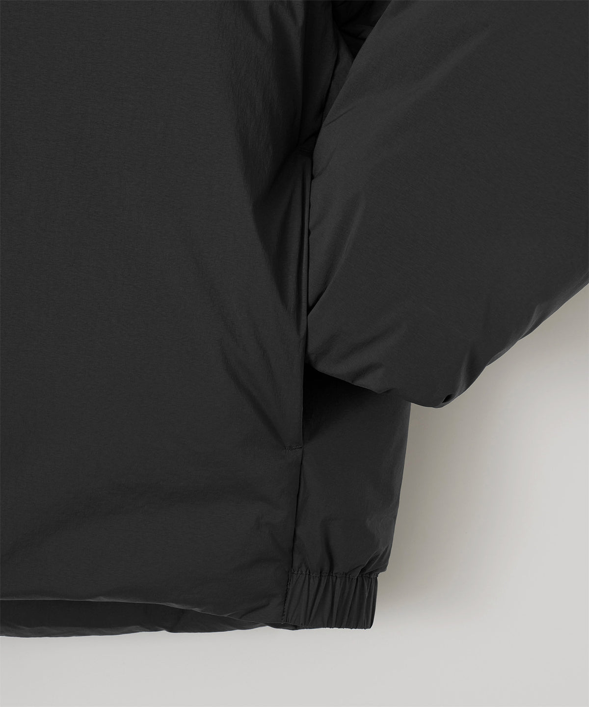 【10/23(金)発売】Snowman Down Jacket