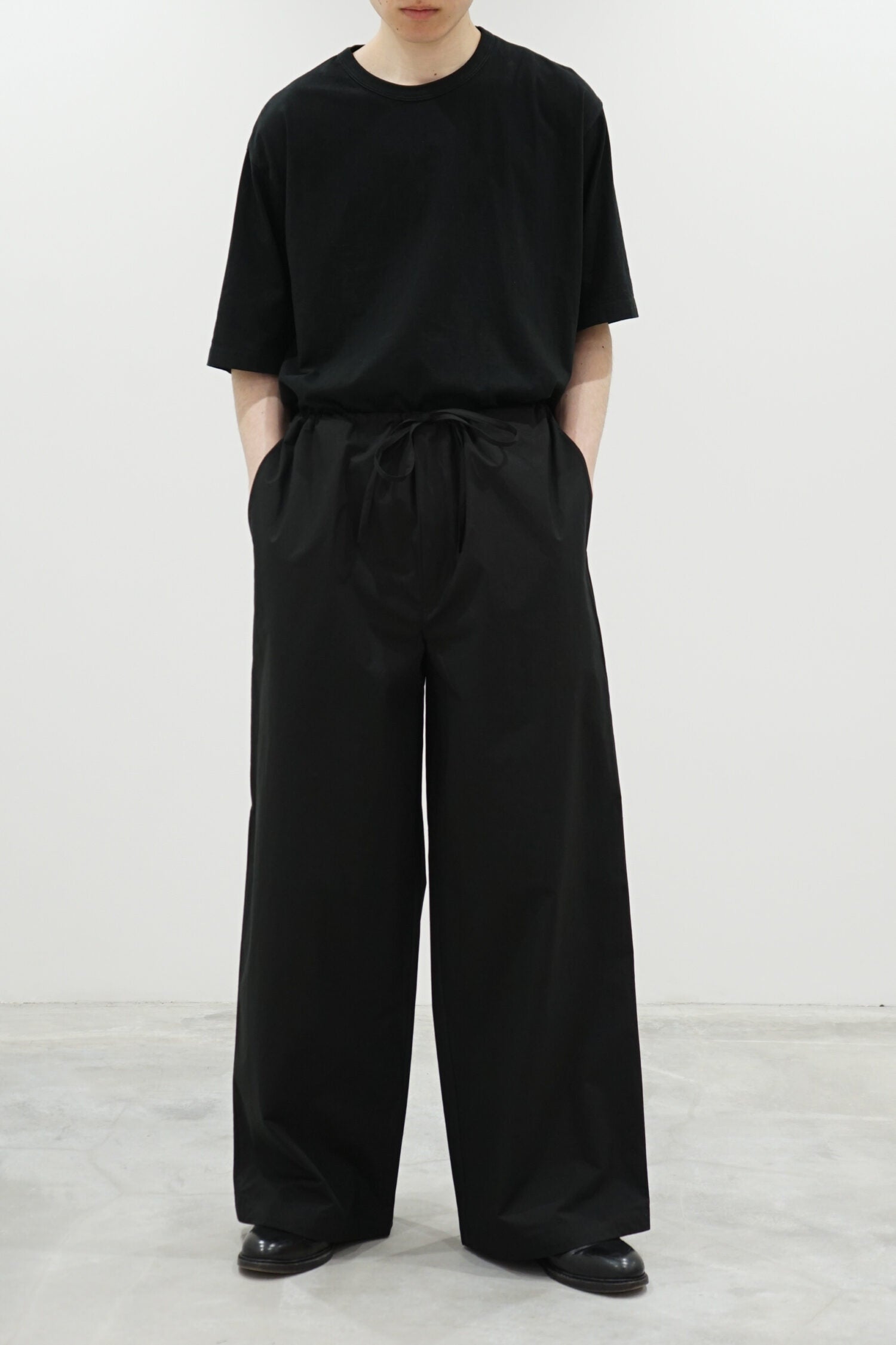 Maxi large pants with drawstrings