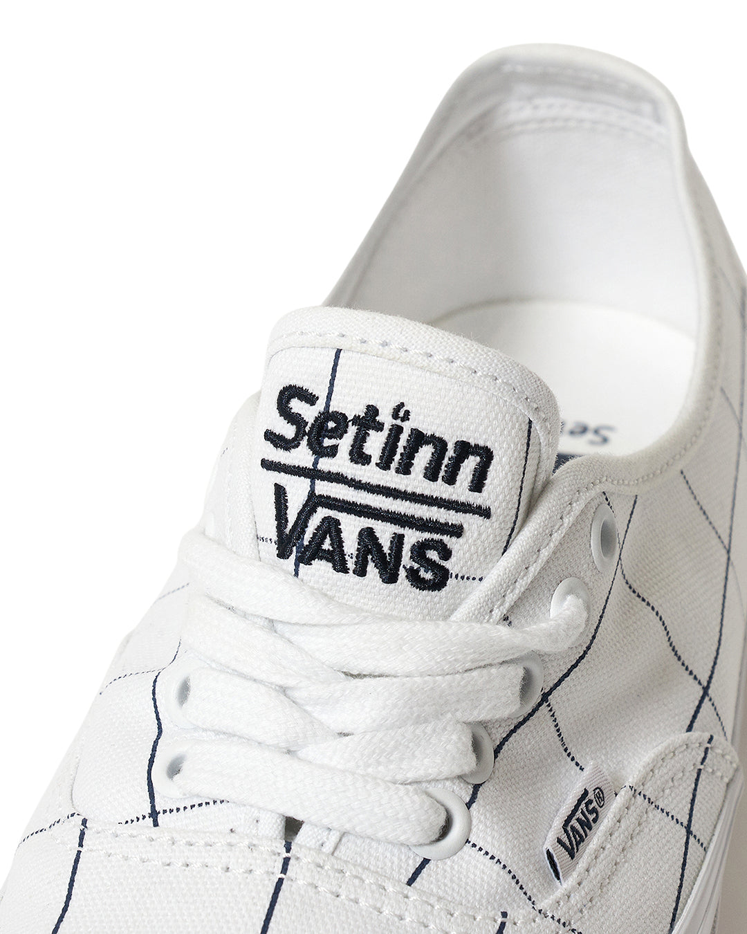VANS LX AUTHENTIC