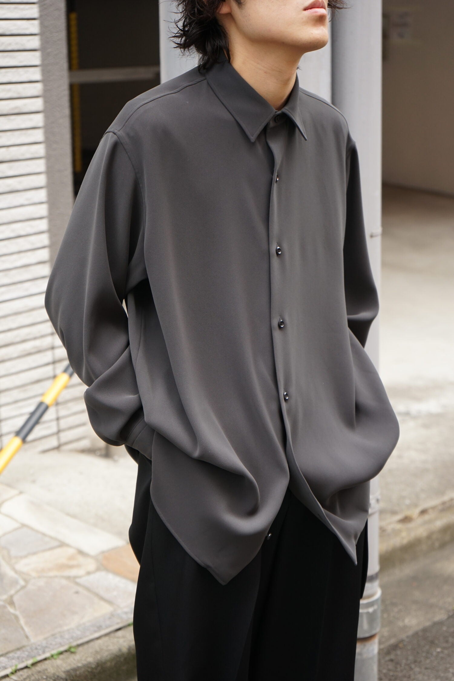 REGULAR COLLAR SHIRT - BRUSHED FIBRIL SATAIN
