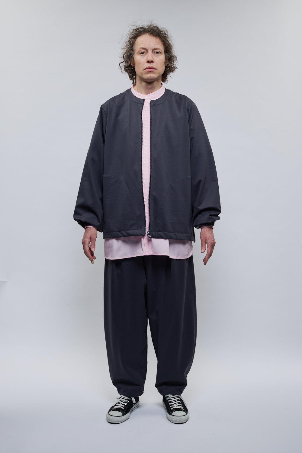 【9月12日(土) 発売】 CURVE TAPERED PANTS