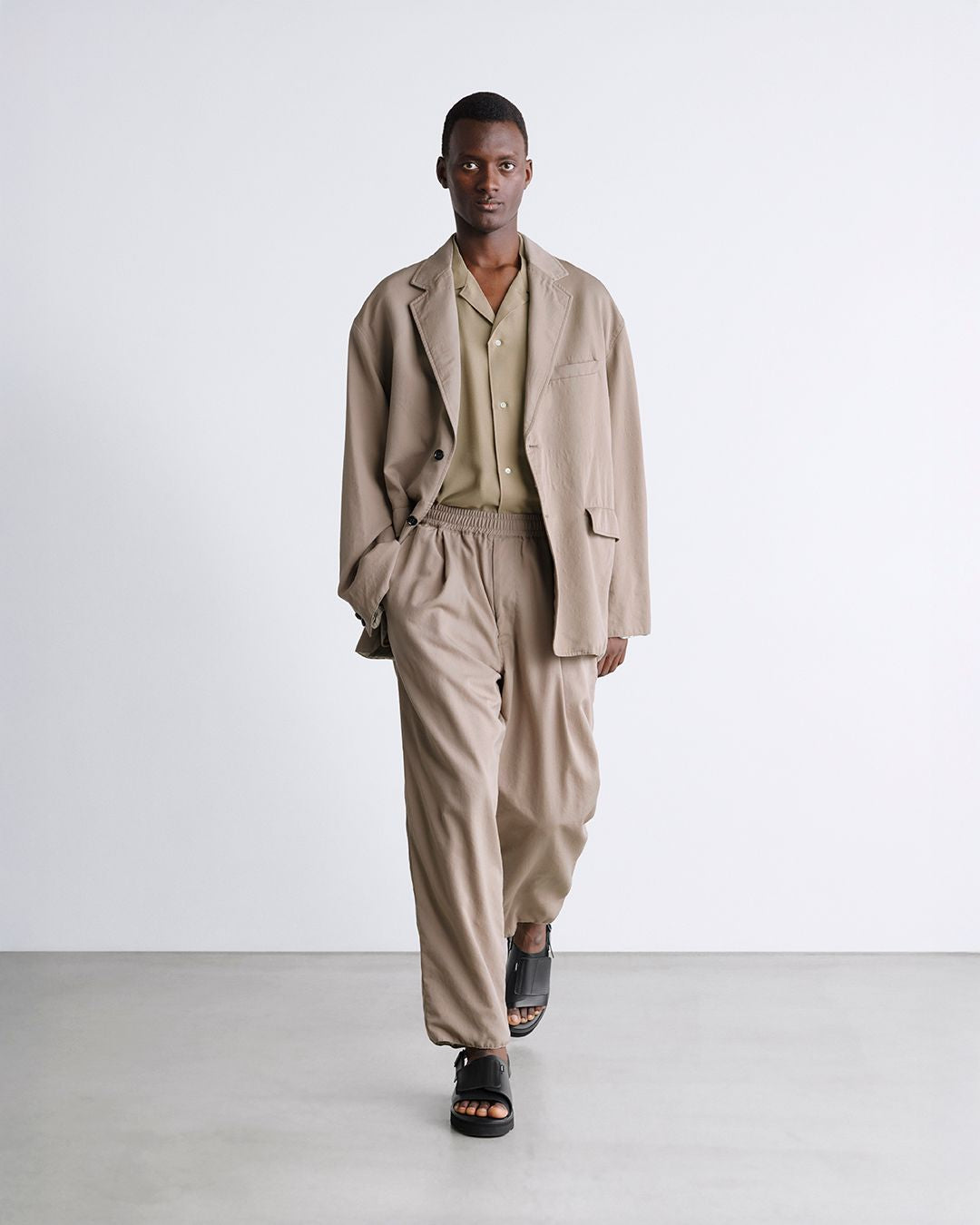 Fulled Wool Twill Wide Easy Pants