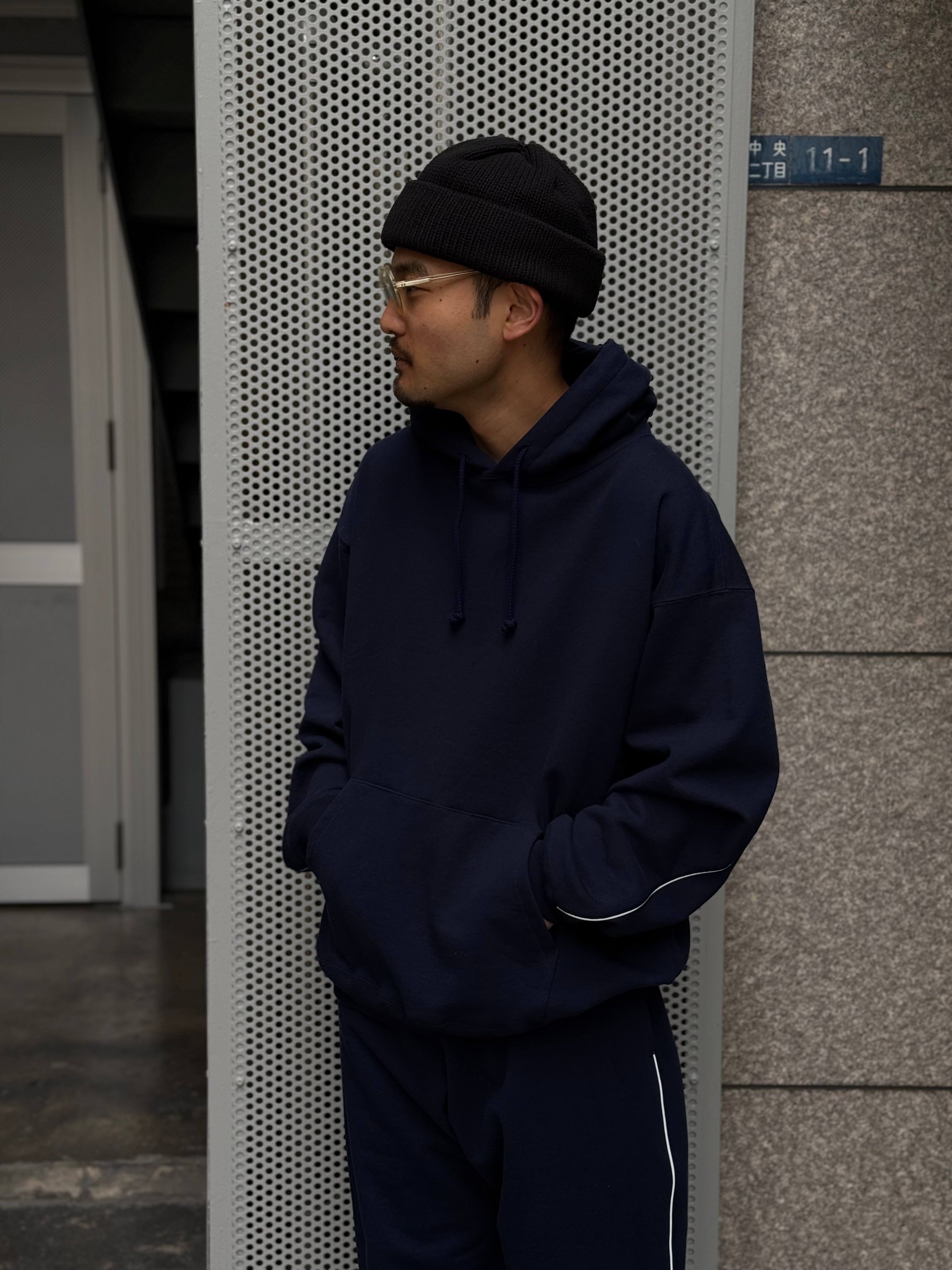 REFLECTOR SWEAT HOODIE
