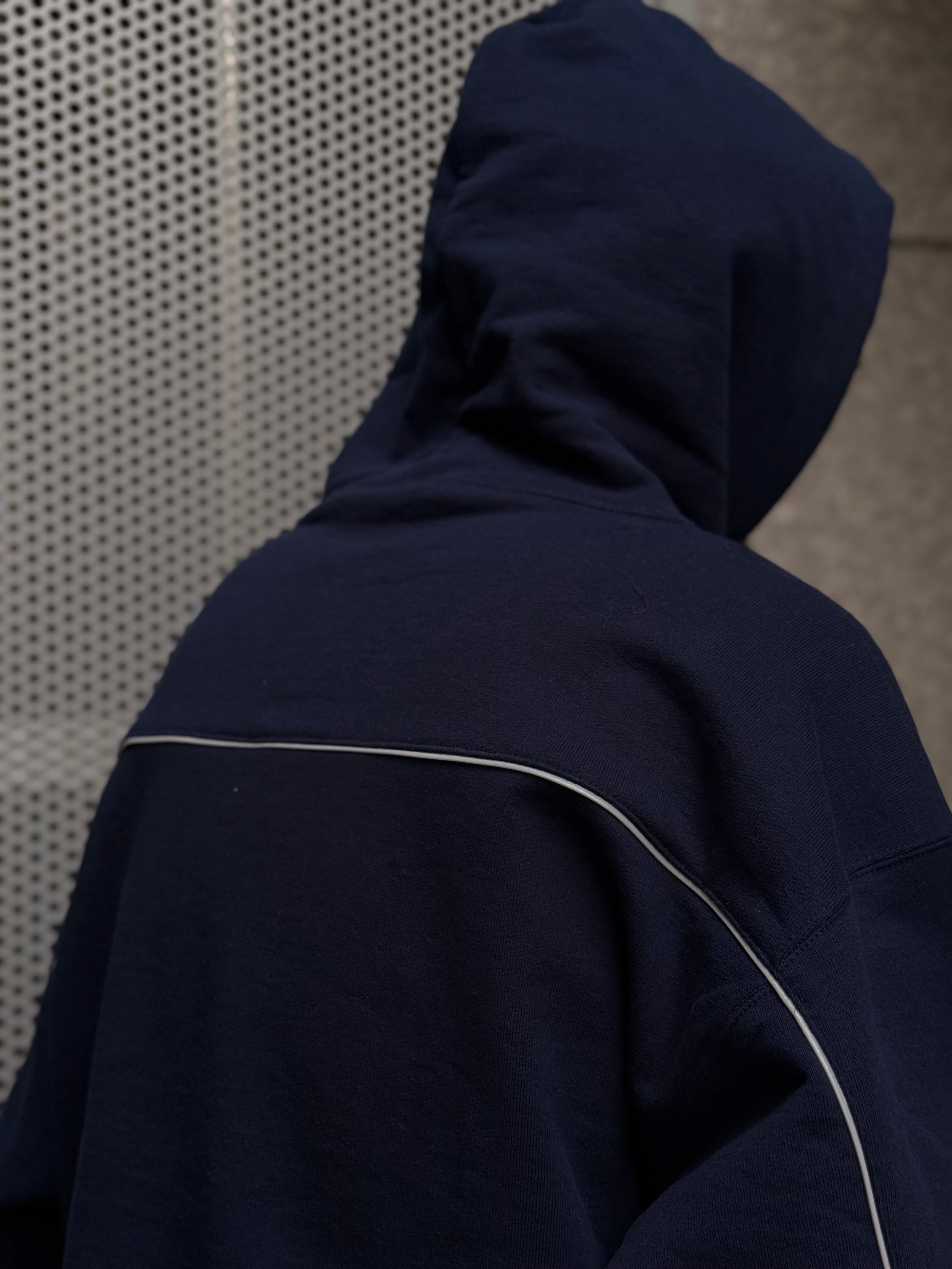 REFLECTOR SWEAT HOODIE