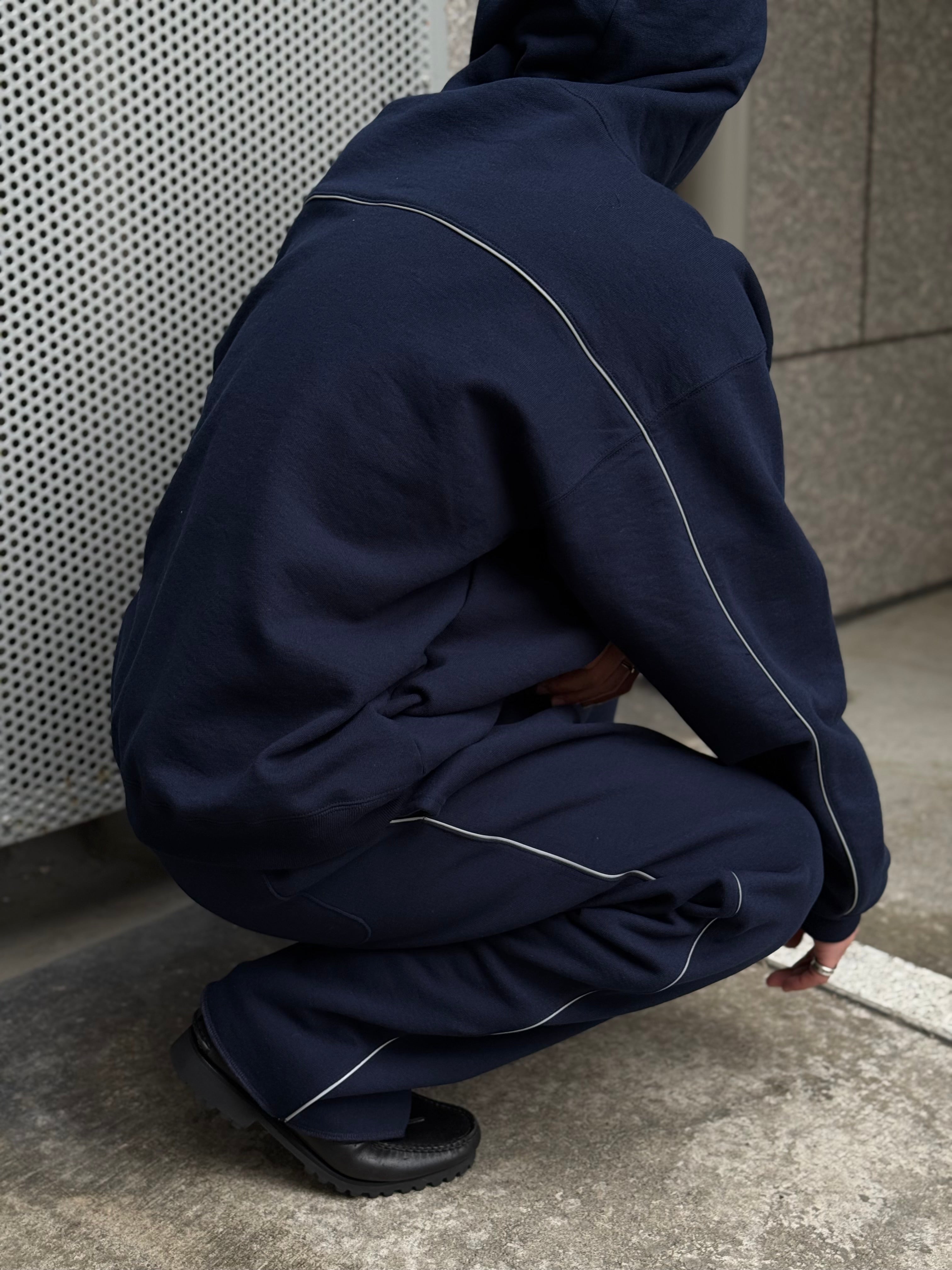 REFLECTOR SWEAT HOODIE