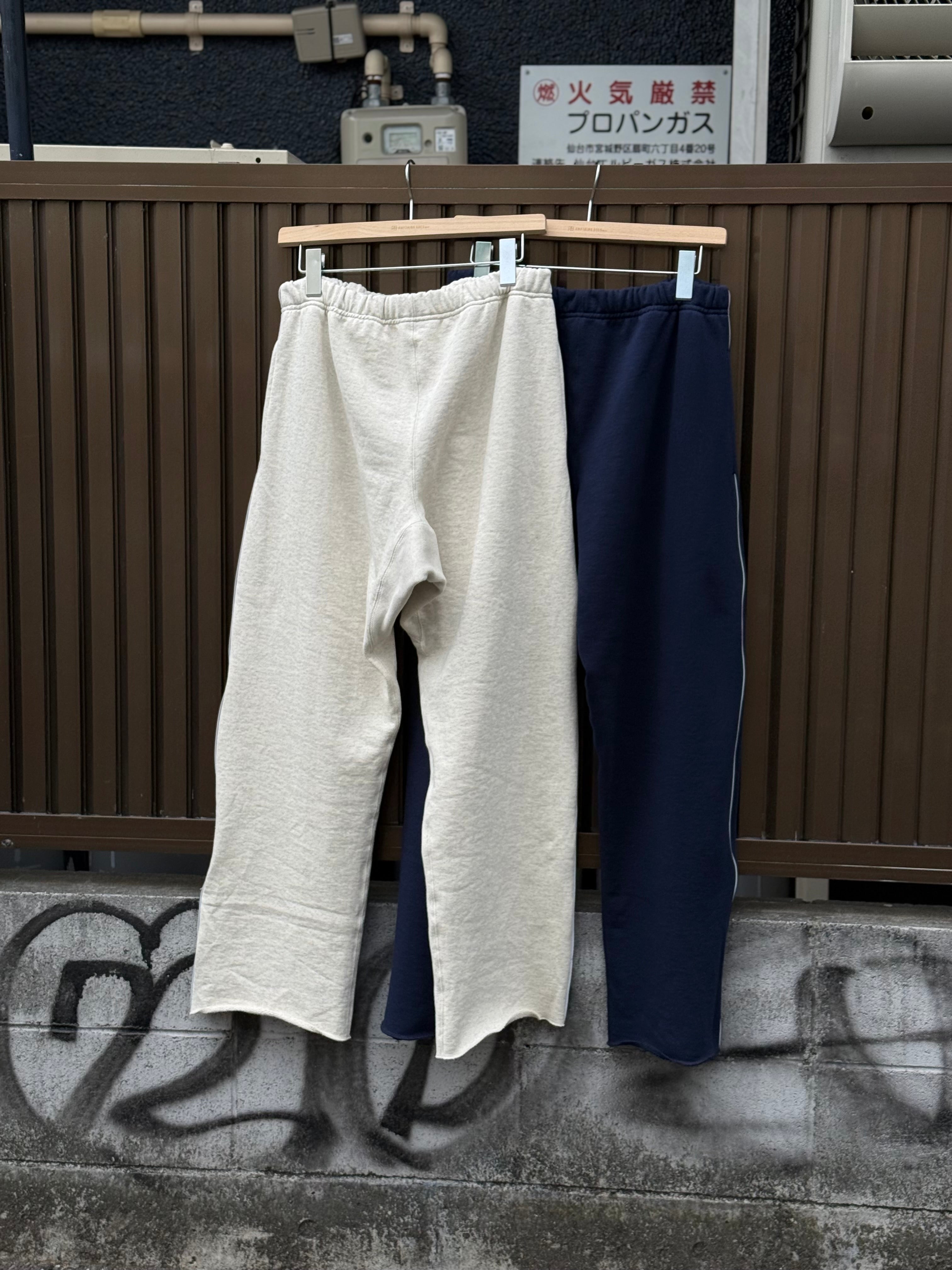 SIDE REFLECTORS SWEAT PANTS