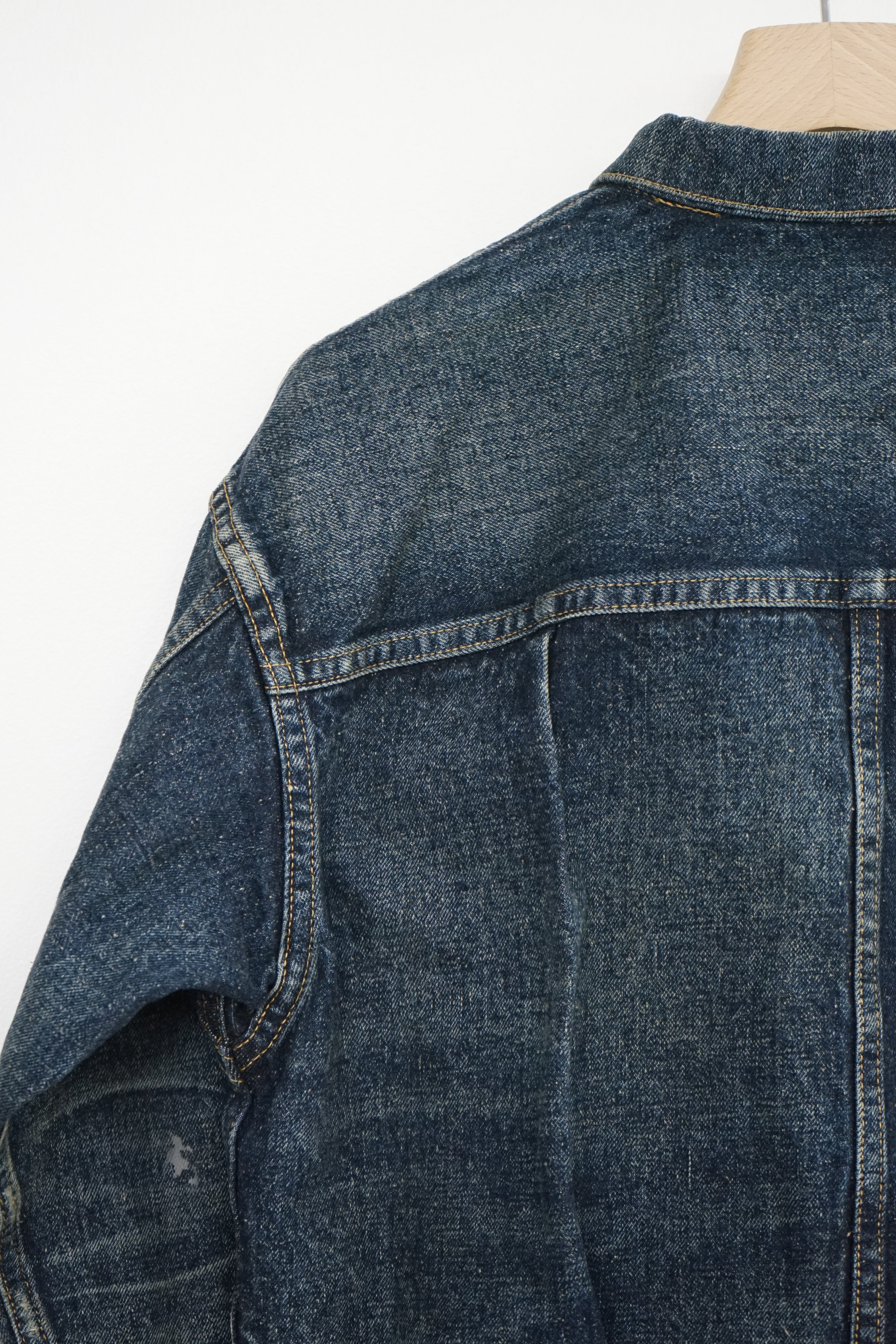【3/14発売】#001 T-BACK DENIM JACKET