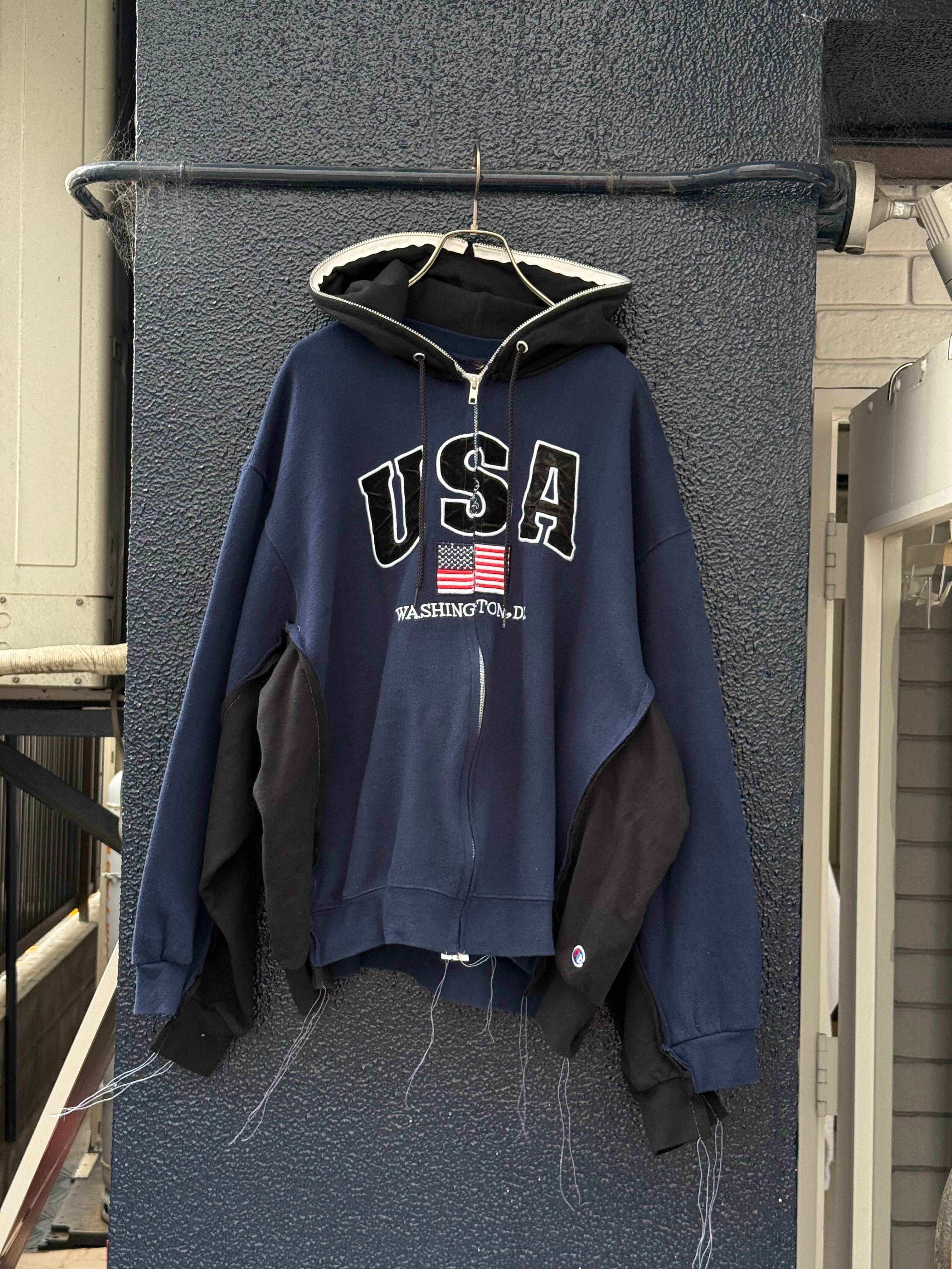 【8/28(金)発売】College Zip Hoodie ②