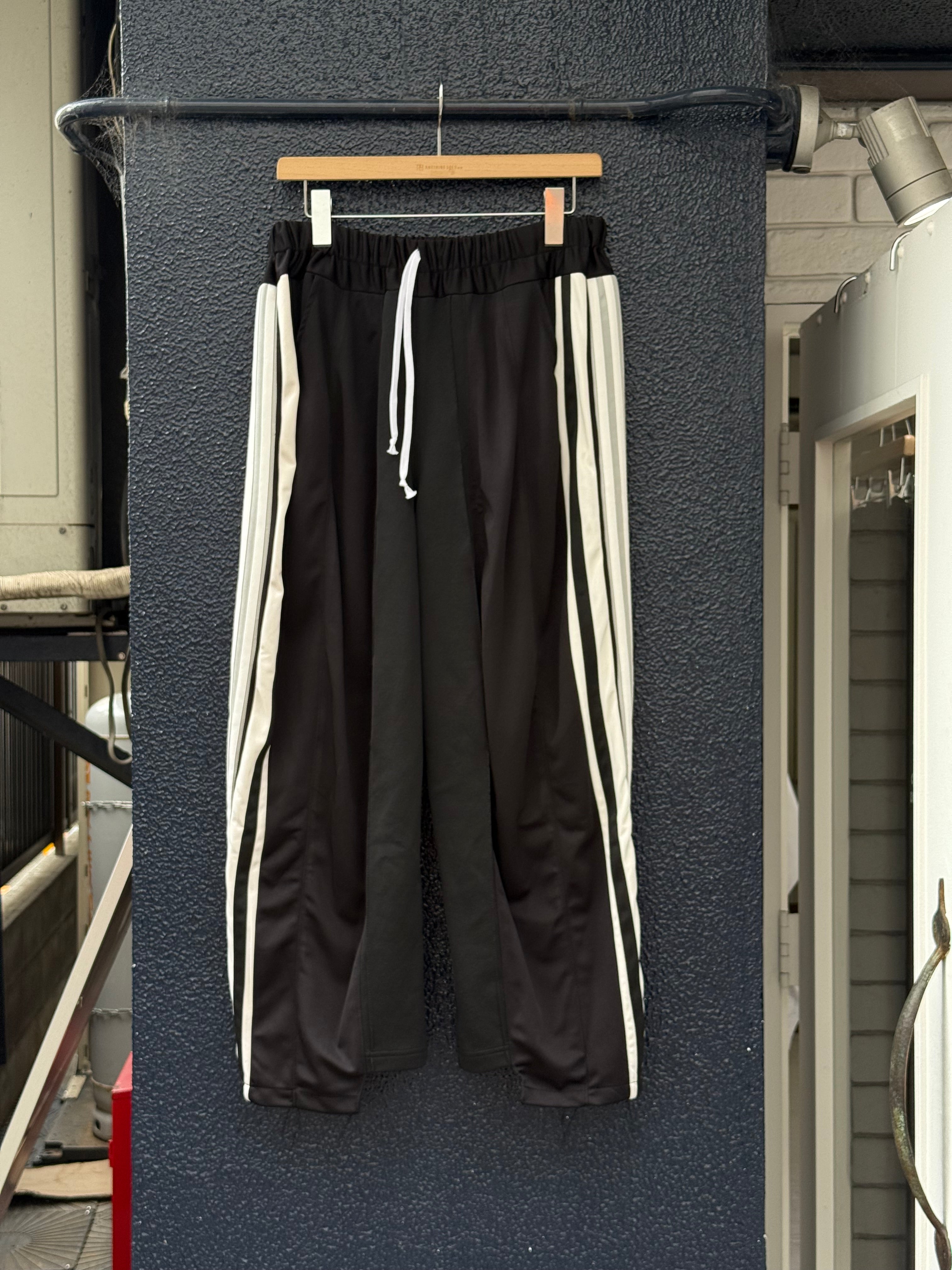 【8/28(金)発売】Docking Super Wide Track Pants ③