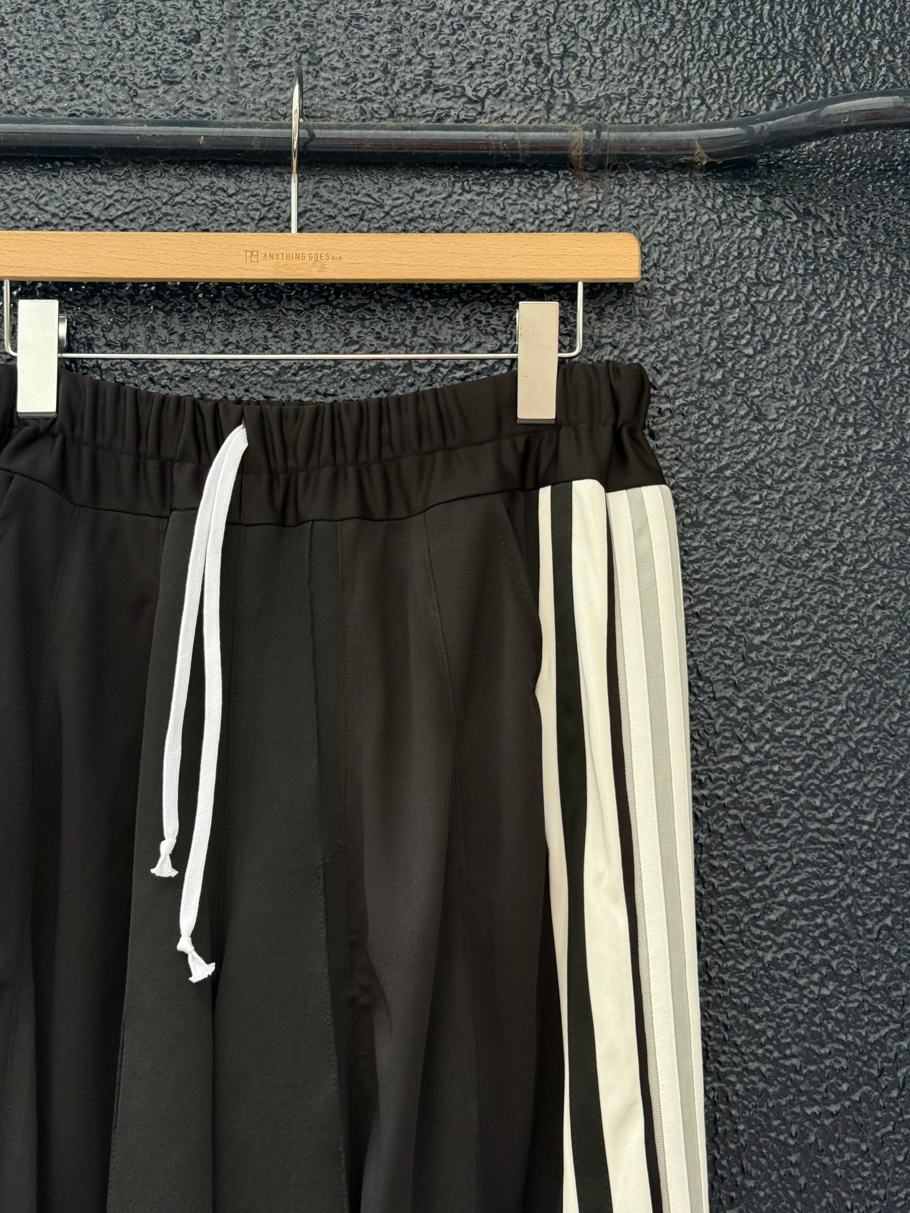 【8/28(金)発売】Docking Super Wide Track Pants ③