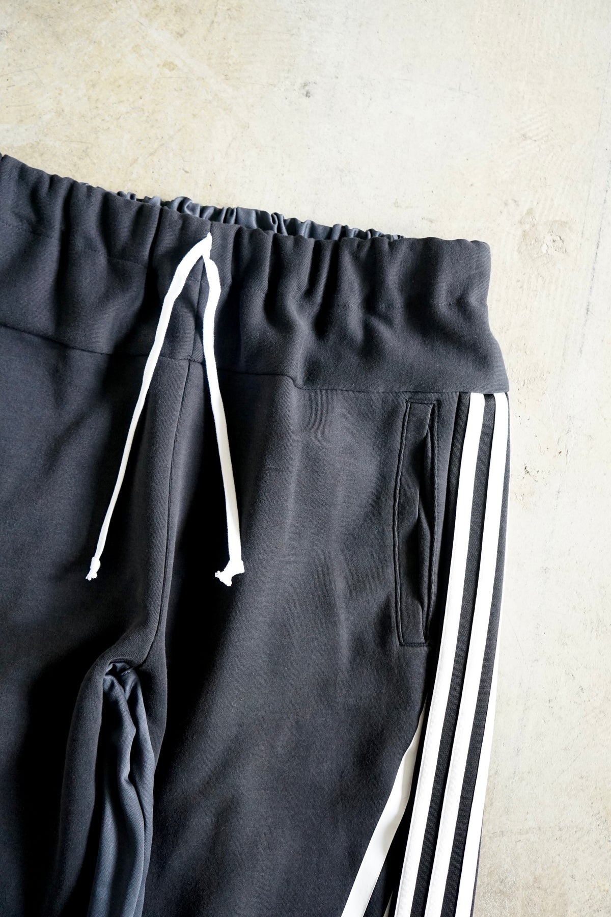 【9/5(土)発売】Docking Wide Track Pants ③