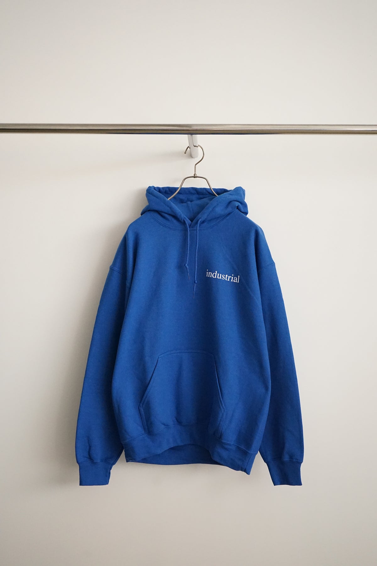 【9/18(金)発売】industrial HOODIE