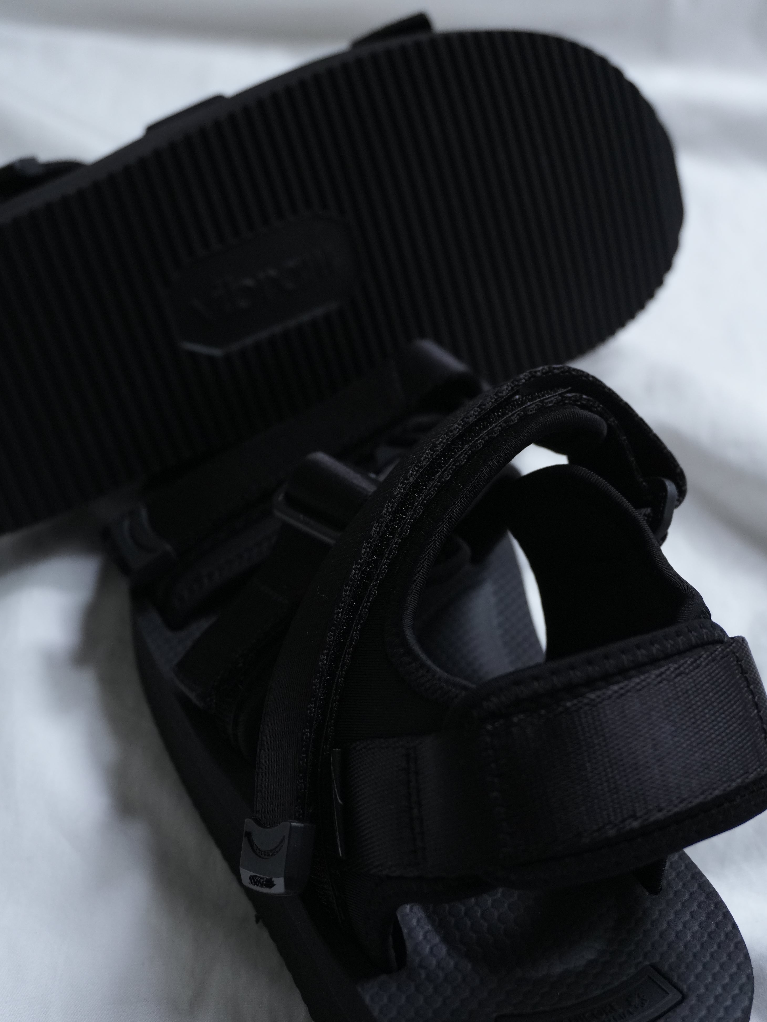 LH-2 BLACK