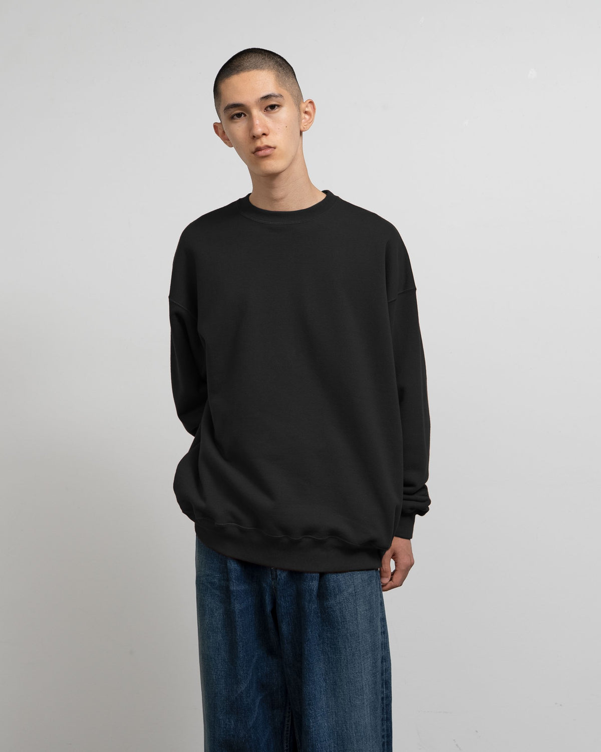 【10/3(土)発売】AZUMA Terry Crew Neck Sweat