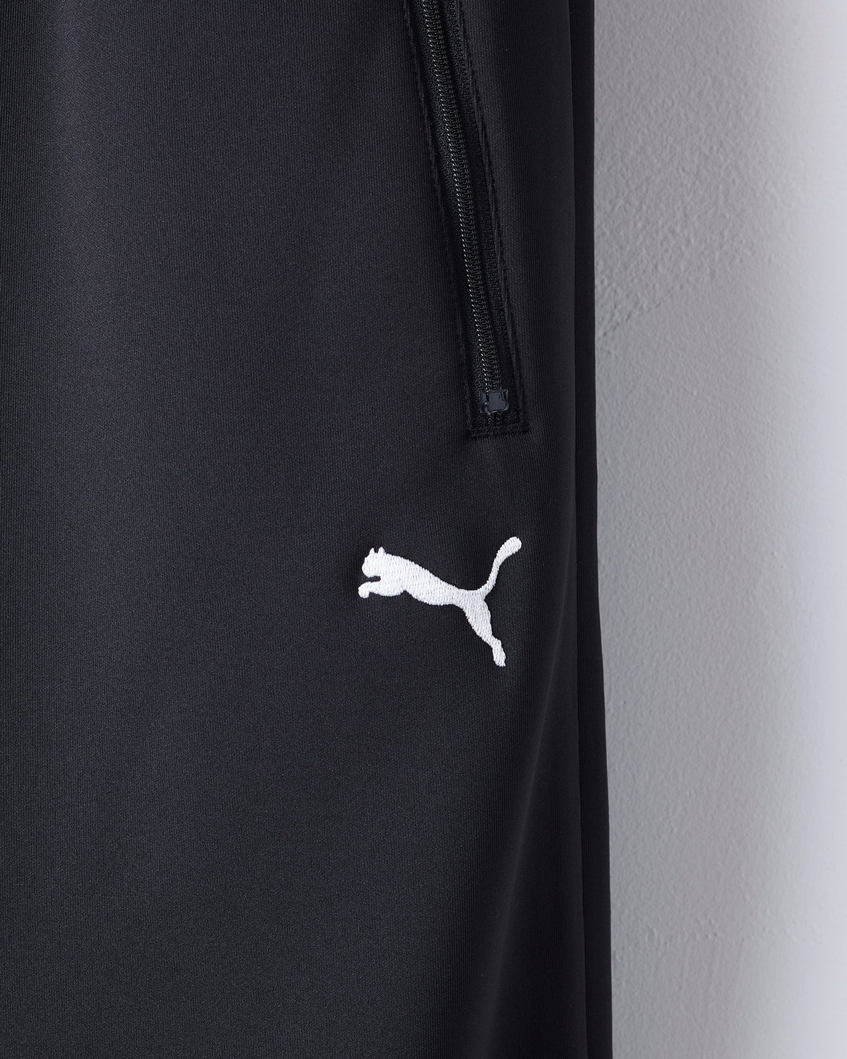 【10/31(土)発売】 PUMA / Ventilation Track Pants