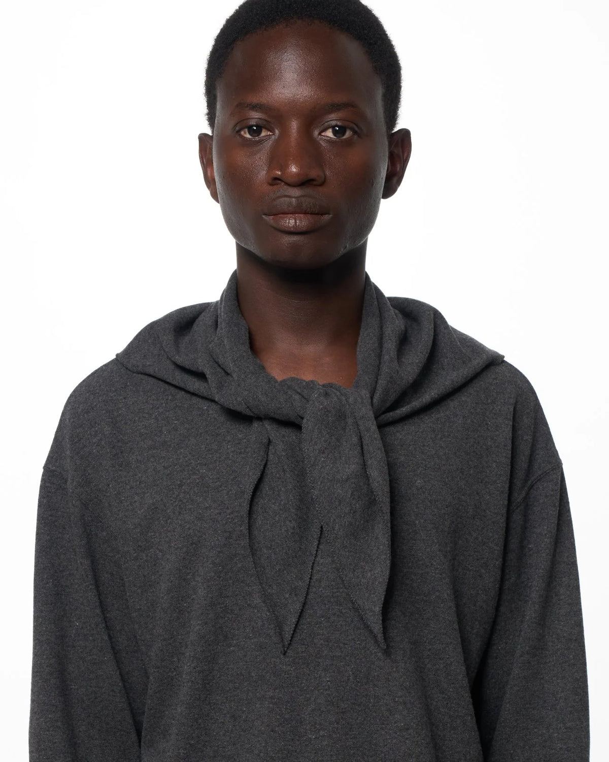 【10/8((木))発売】SUPER 180s MILLED WOOL JERSEY TRIANGLE SCARF