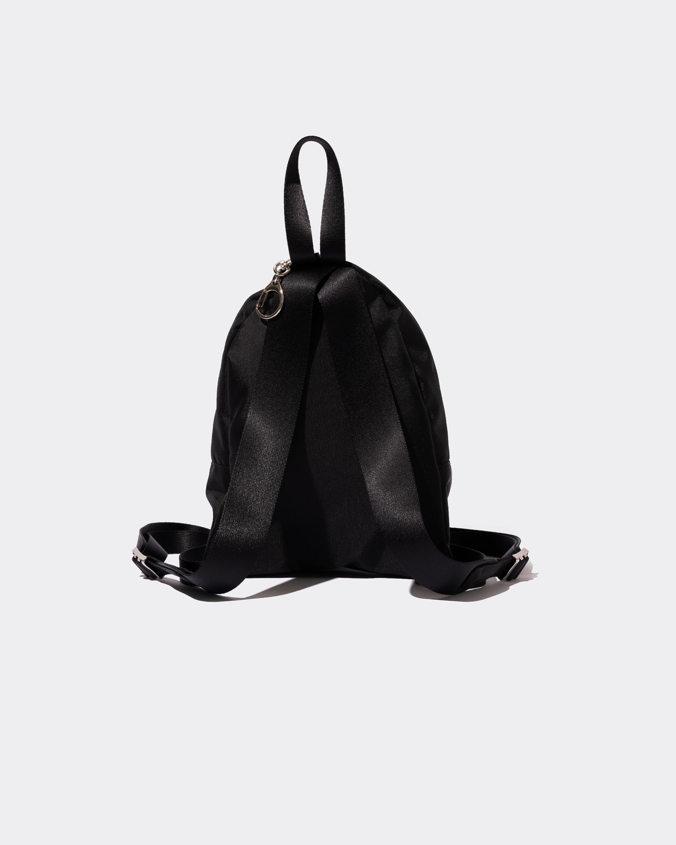 【8月15日 発売】Unlikely "Equipment" Sleeping Bag Carrier