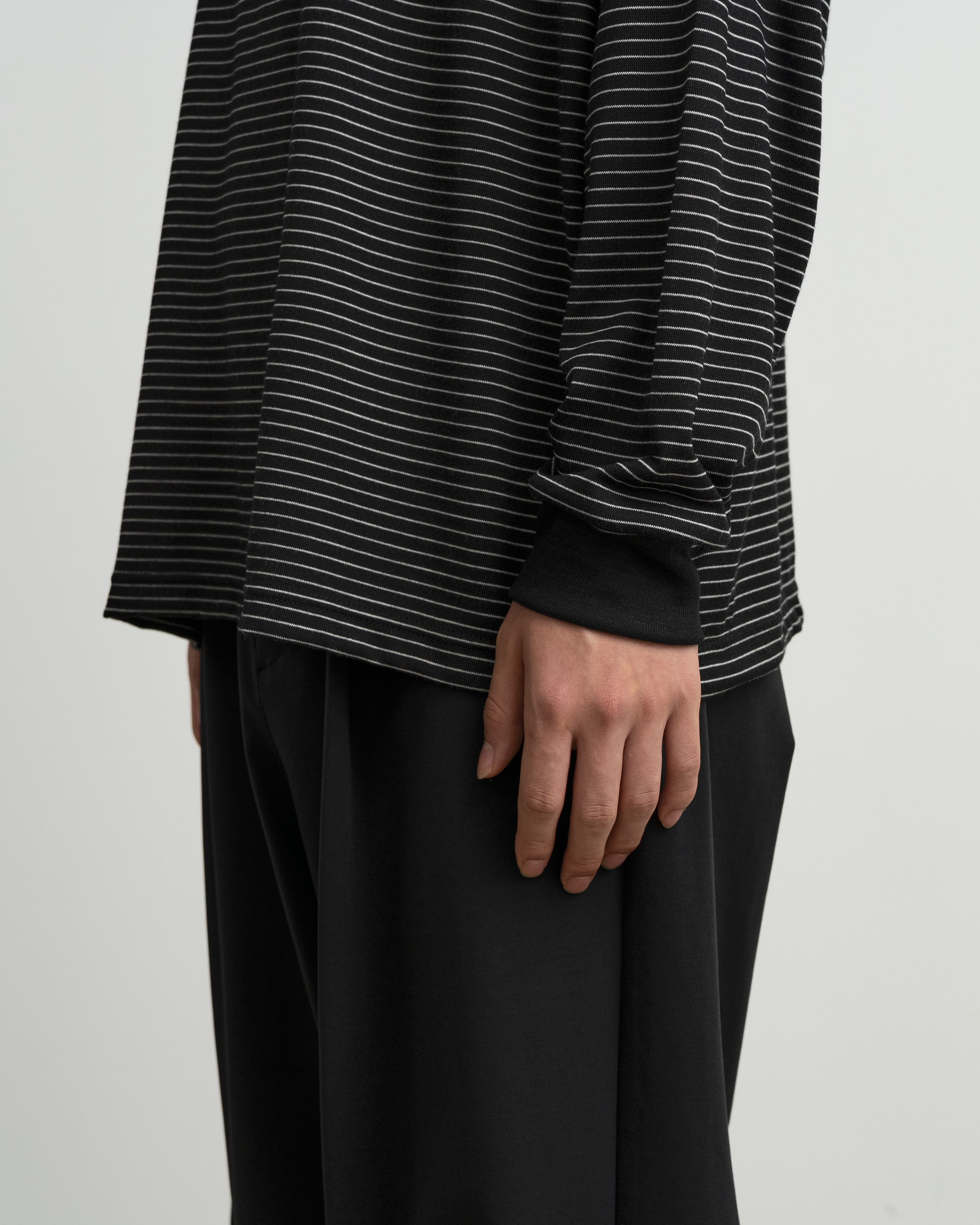 【9/5(土)発売】Fine Wool Border L/S Turtle Neck Tee