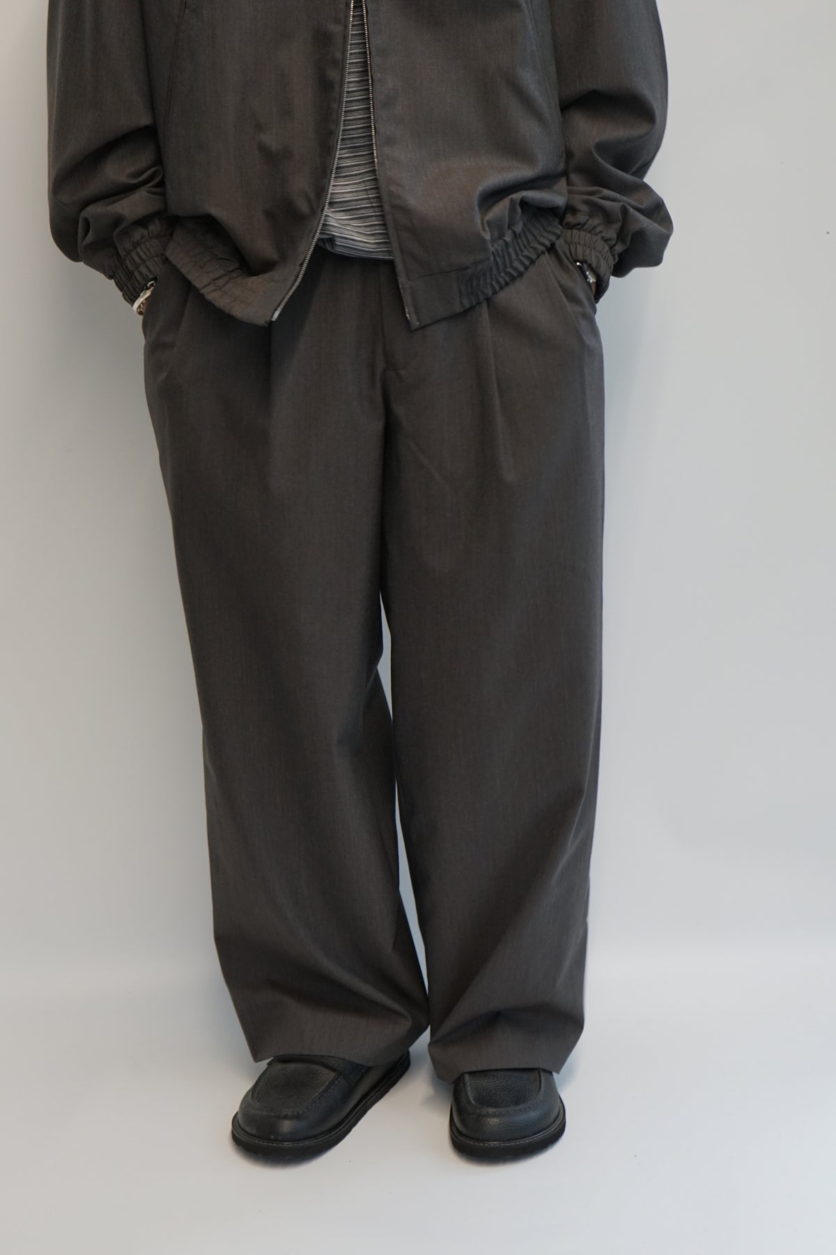 2/60 WOOL TROPICAL MELANGE DOUBLE PLEATED MILITARY TROUSERS