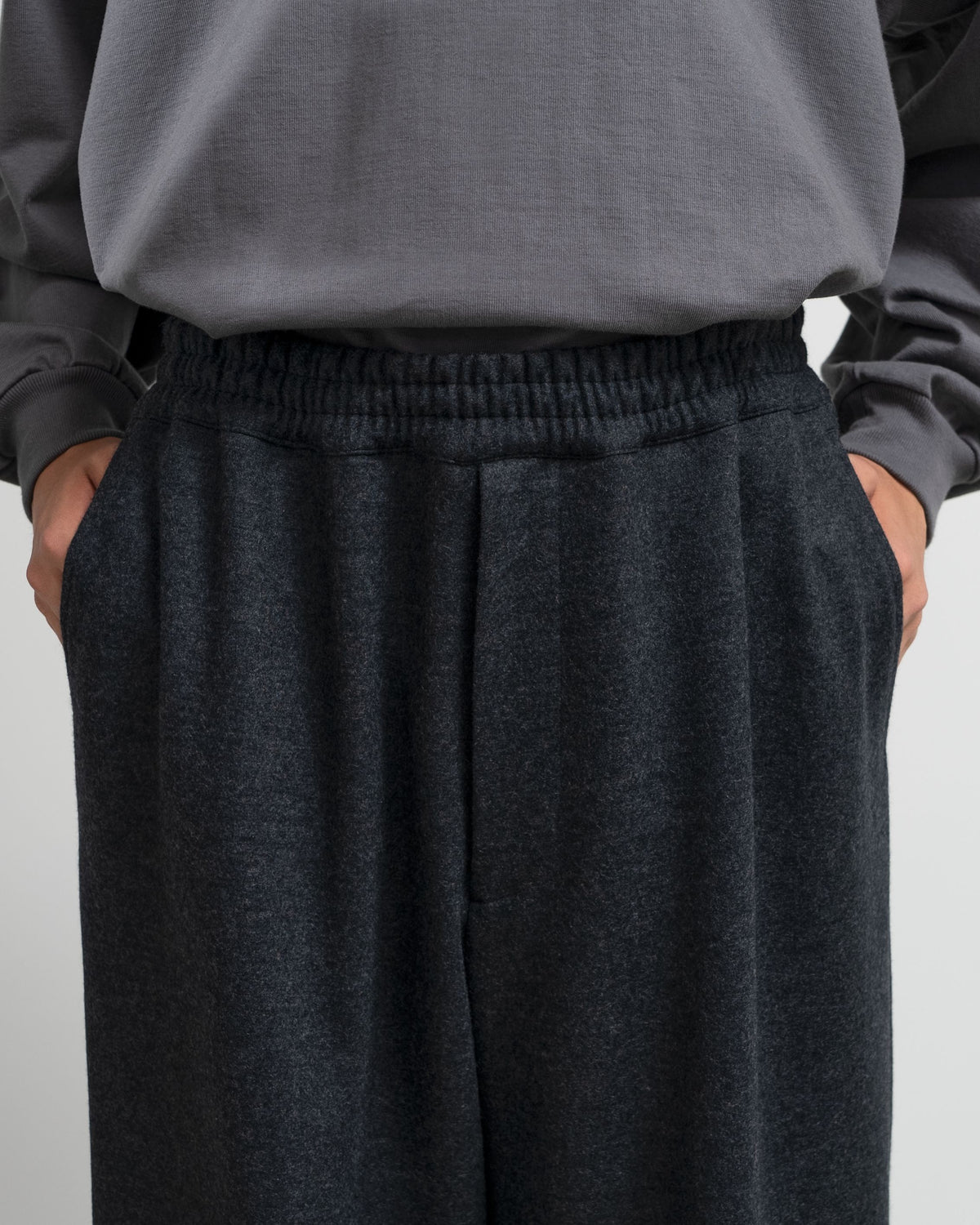 【10/3(土)発売】Wool Smooth Flannel Easy Wide Pants