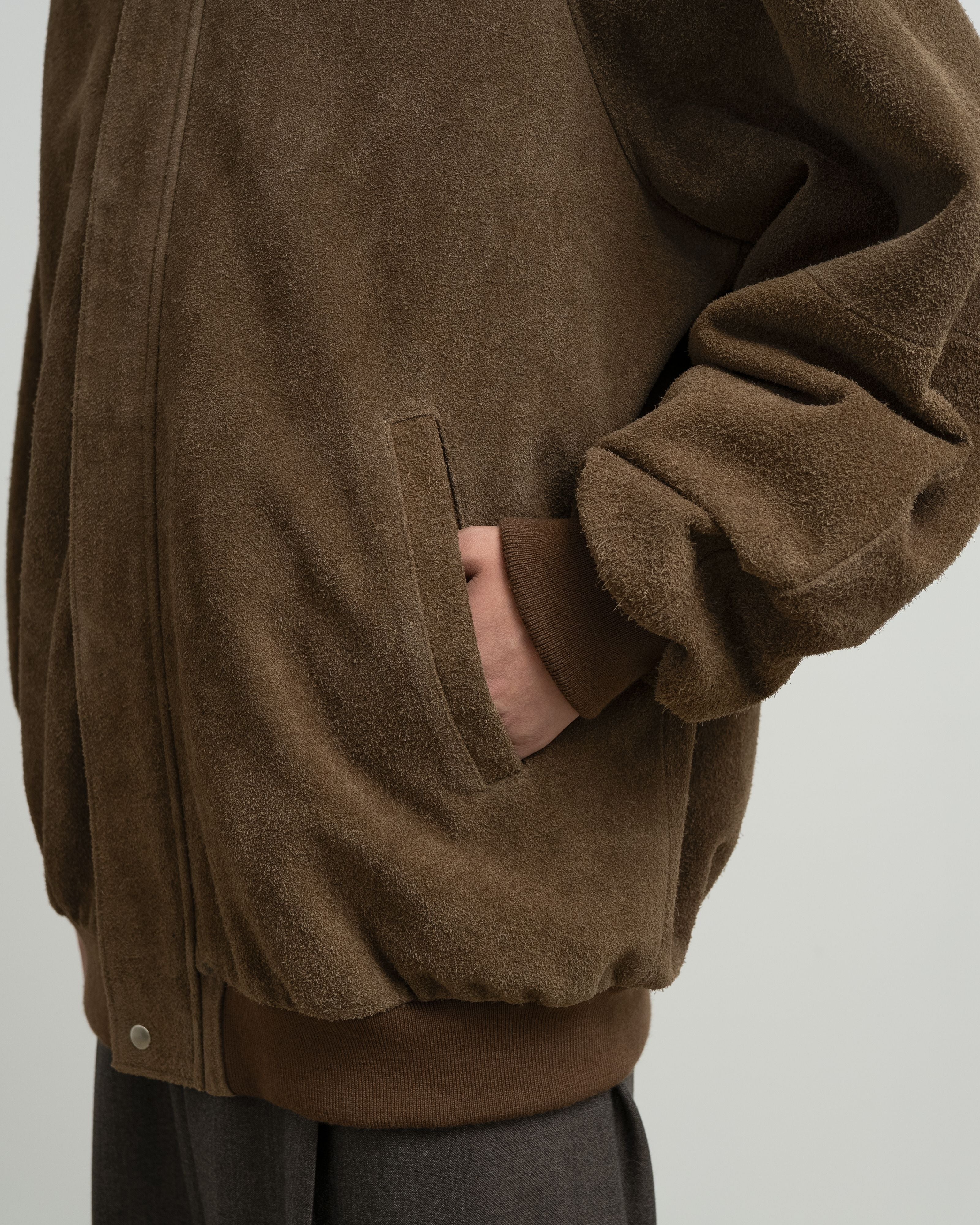 【8/29(土)発売】Hairy Suede Raglan Blouson