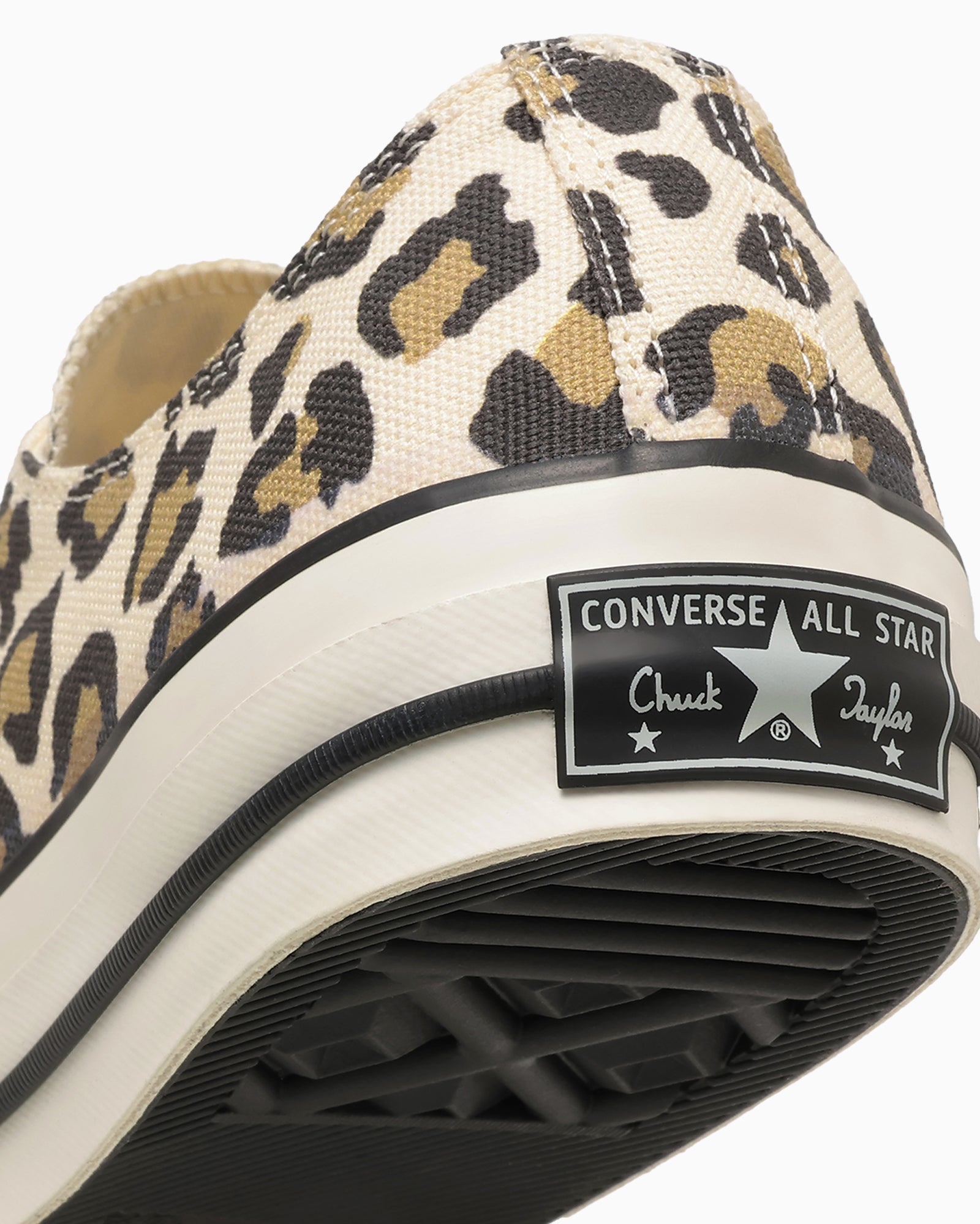 CONVERSE ADDICT-CHUCK TAYLOR MATERIAL OX