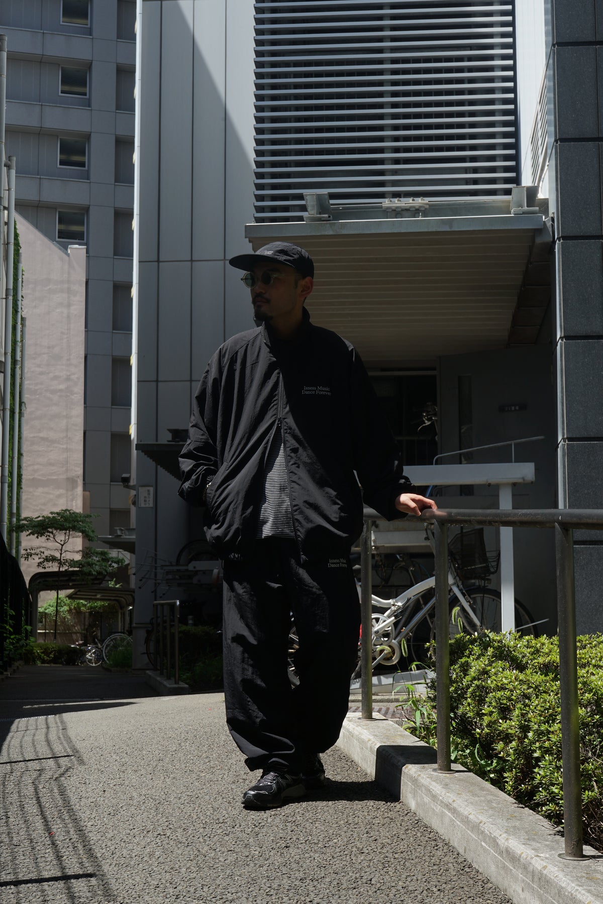 DF EMBROIDERY TRACK JACKET