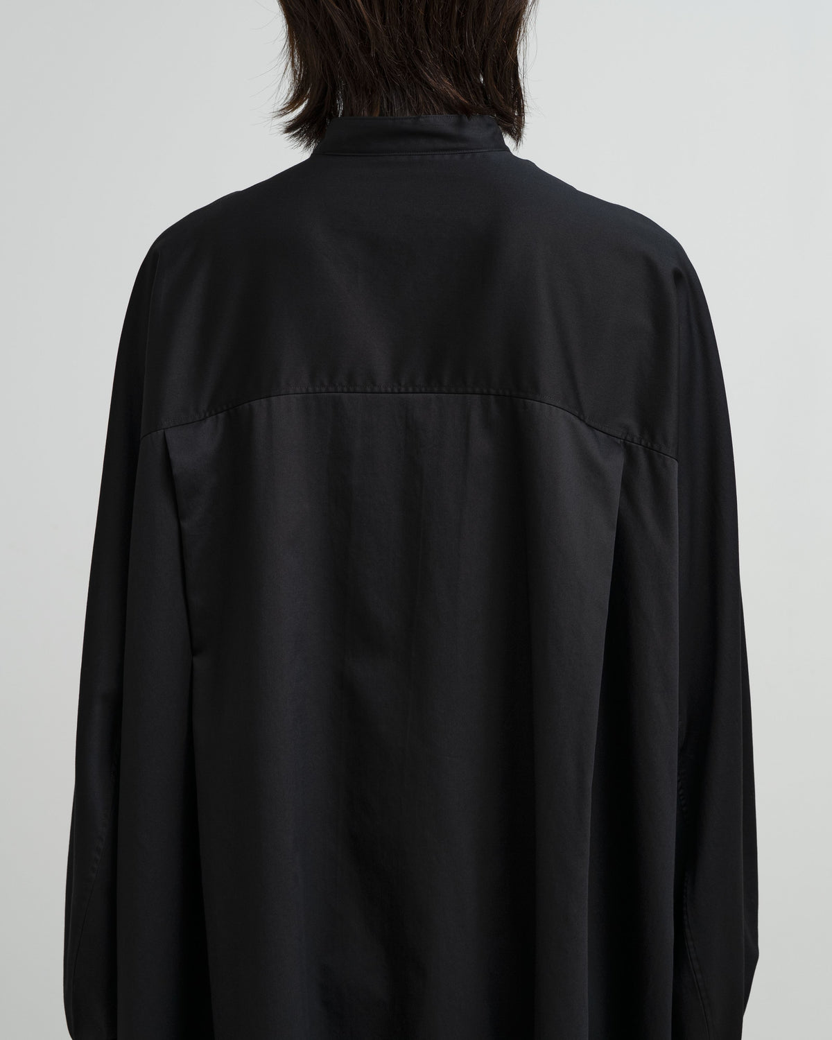 Silicon Poplin Deep Slit Band Collar Shirt