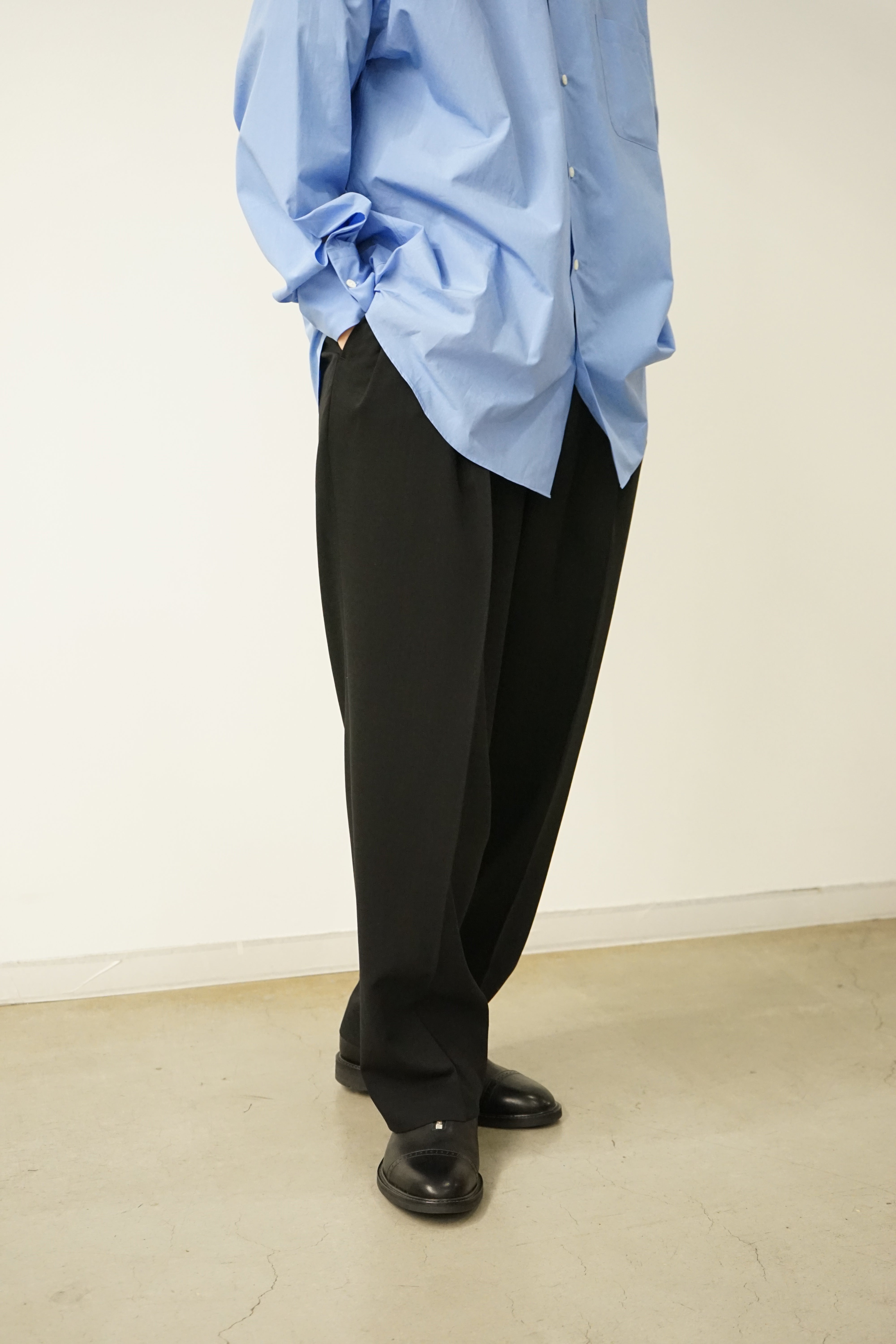 ORGANIC WOOL LIGHT SERGE DOUBLE PLEATED TROUSERS