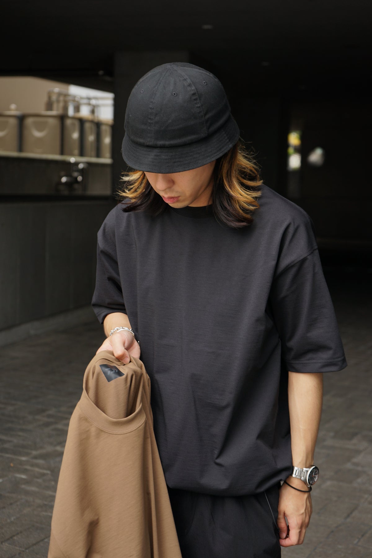 TECH DRAWSTRING TEE S/S