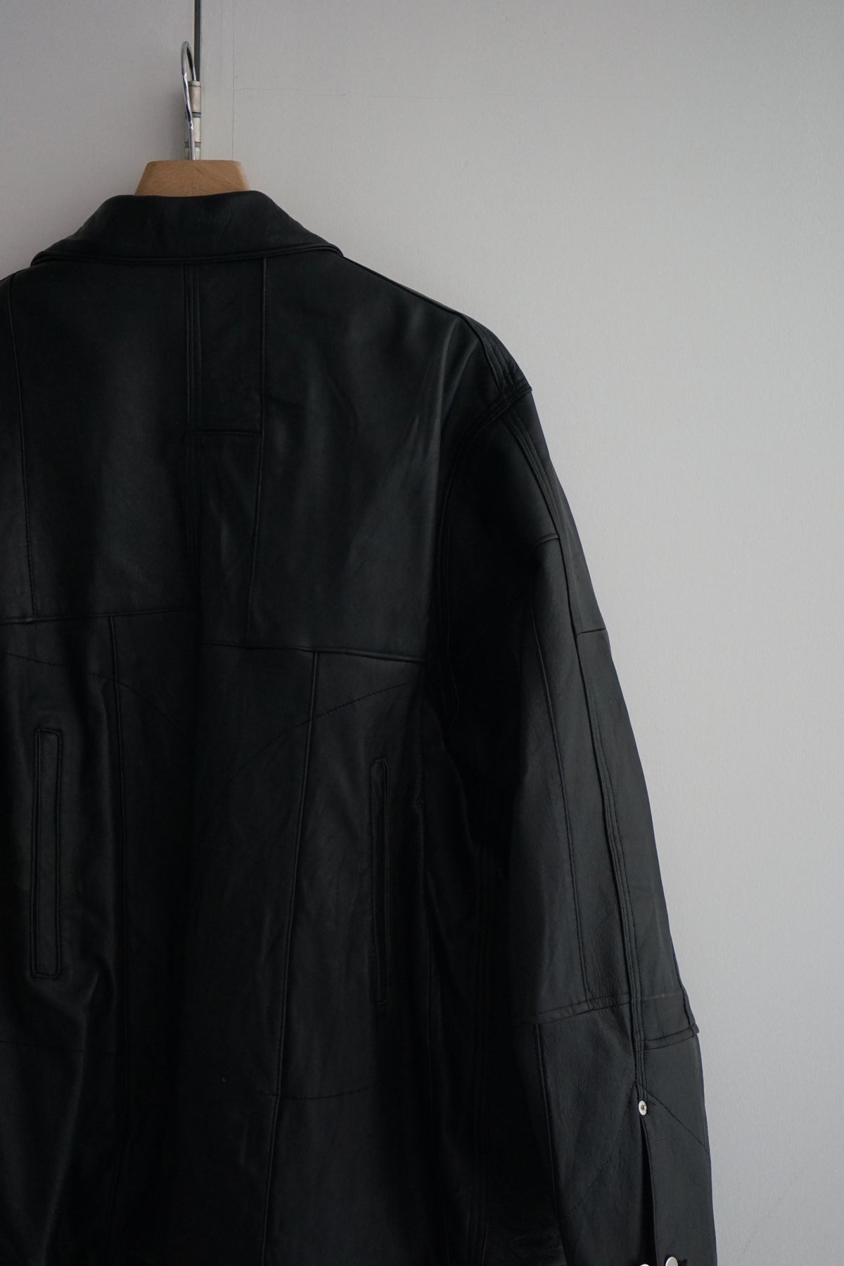 【9/27(日)発売】LEATHER CHORE COAT NO.1