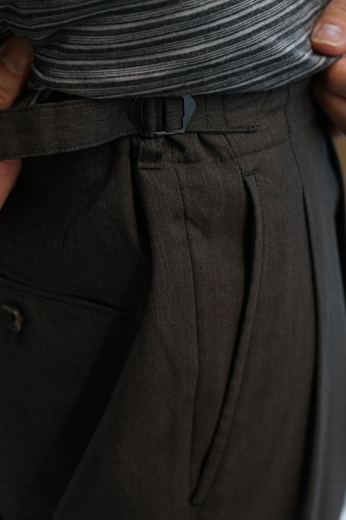 2/60 WOOL TROPICAL MELANGE DOUBLE PLEATED MILITARY TROUSERS