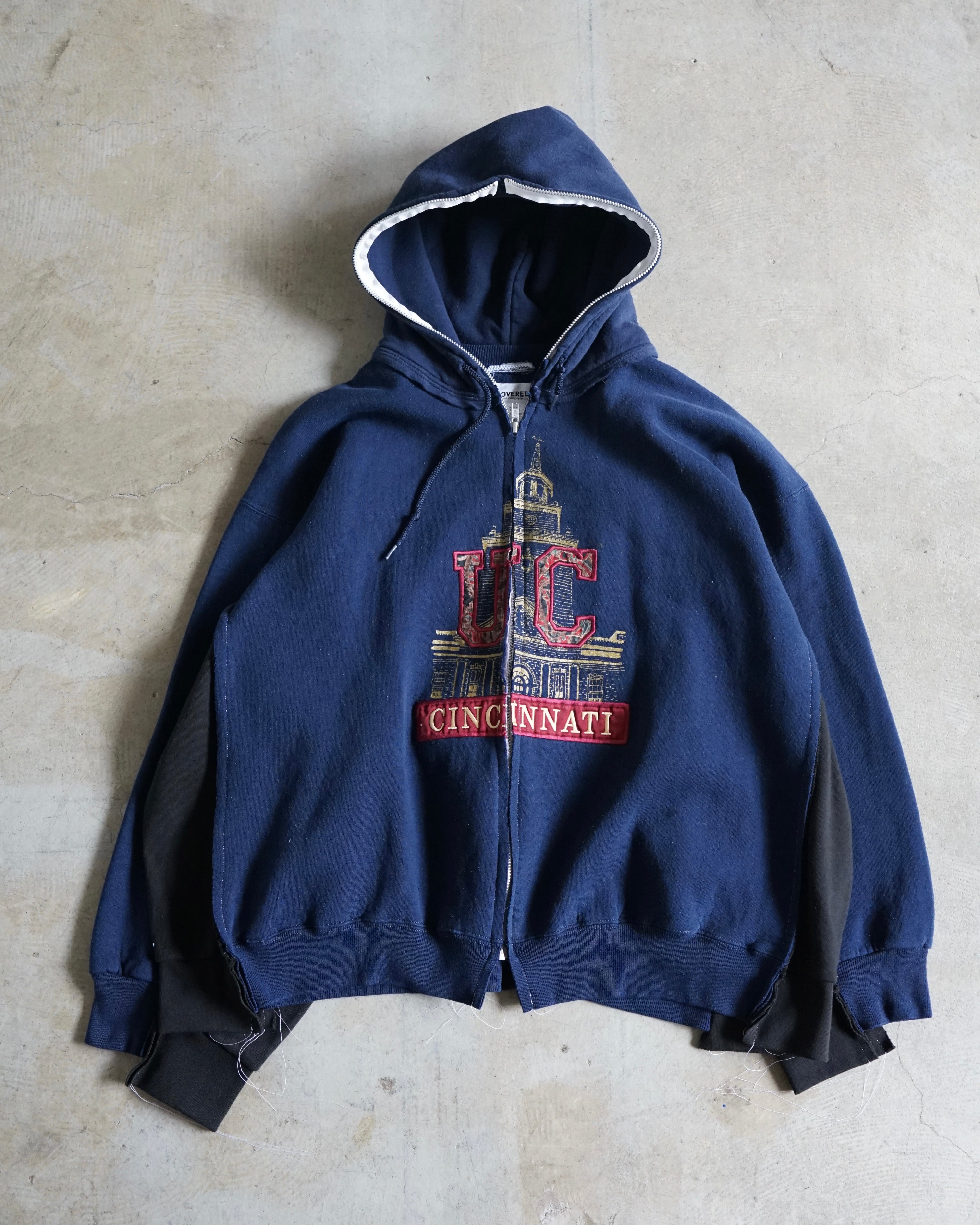 【8/28(金)発売】College Zip Hoodie ③