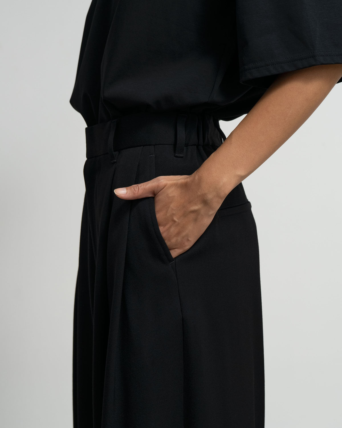 Wool Doeskin Two Tuck Wide Pants