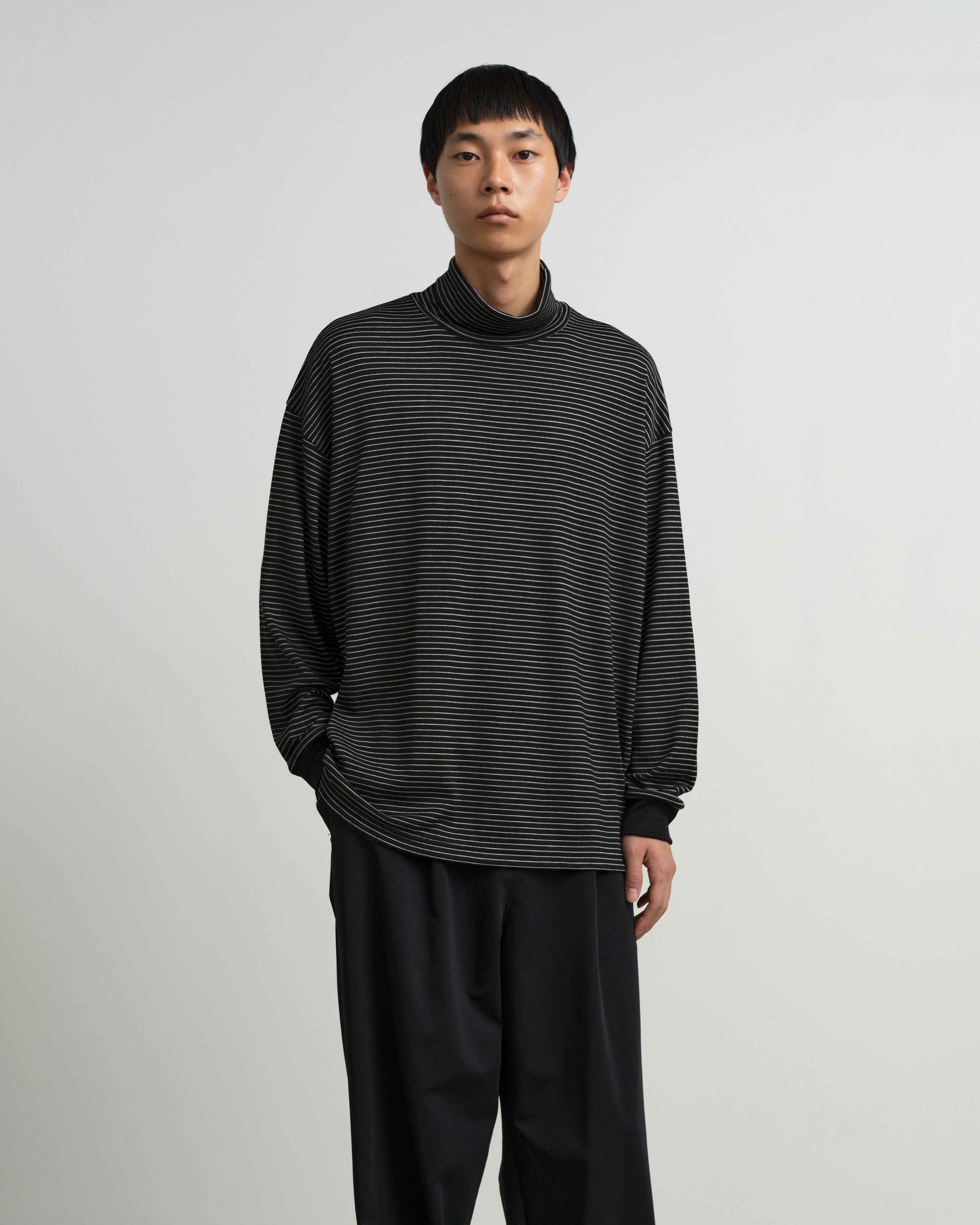 Graphpaper MEN【9/5(土)発売】Fine Wool Border L/S Turtle Neck Tee