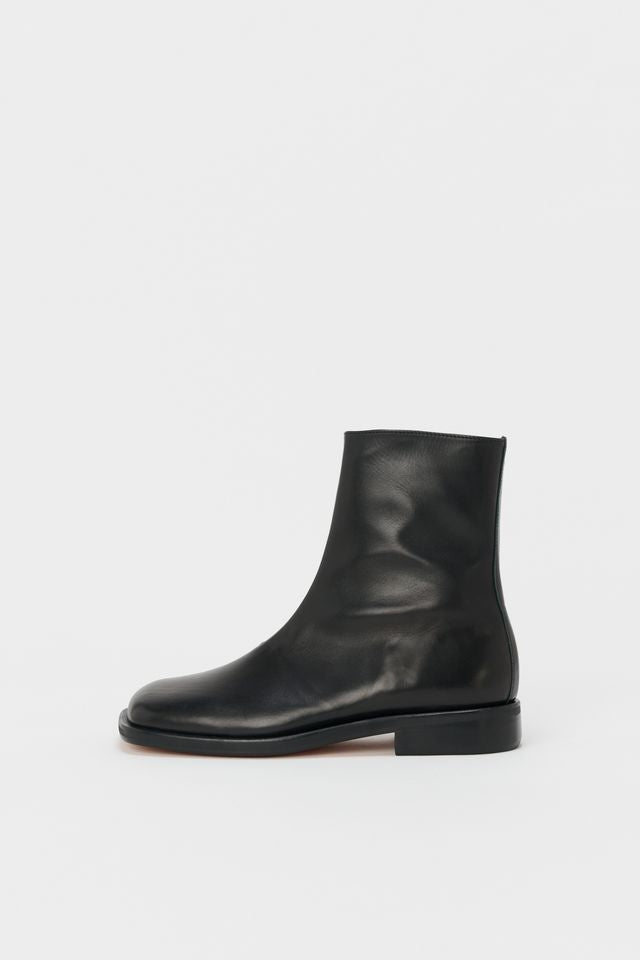 【8/8(土)発売】bear foot inside zip boots