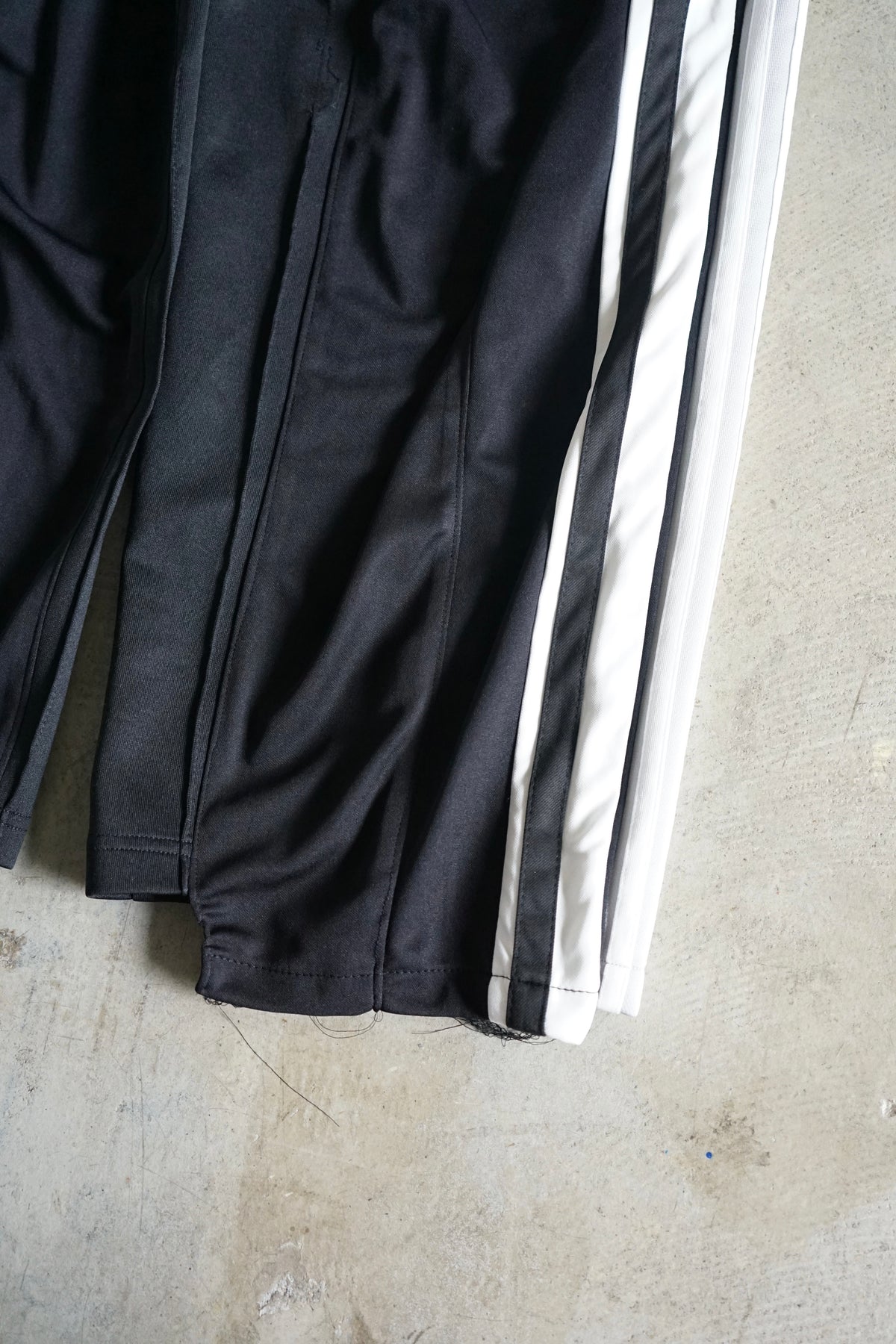 Docking Super Wide Track Pants ③