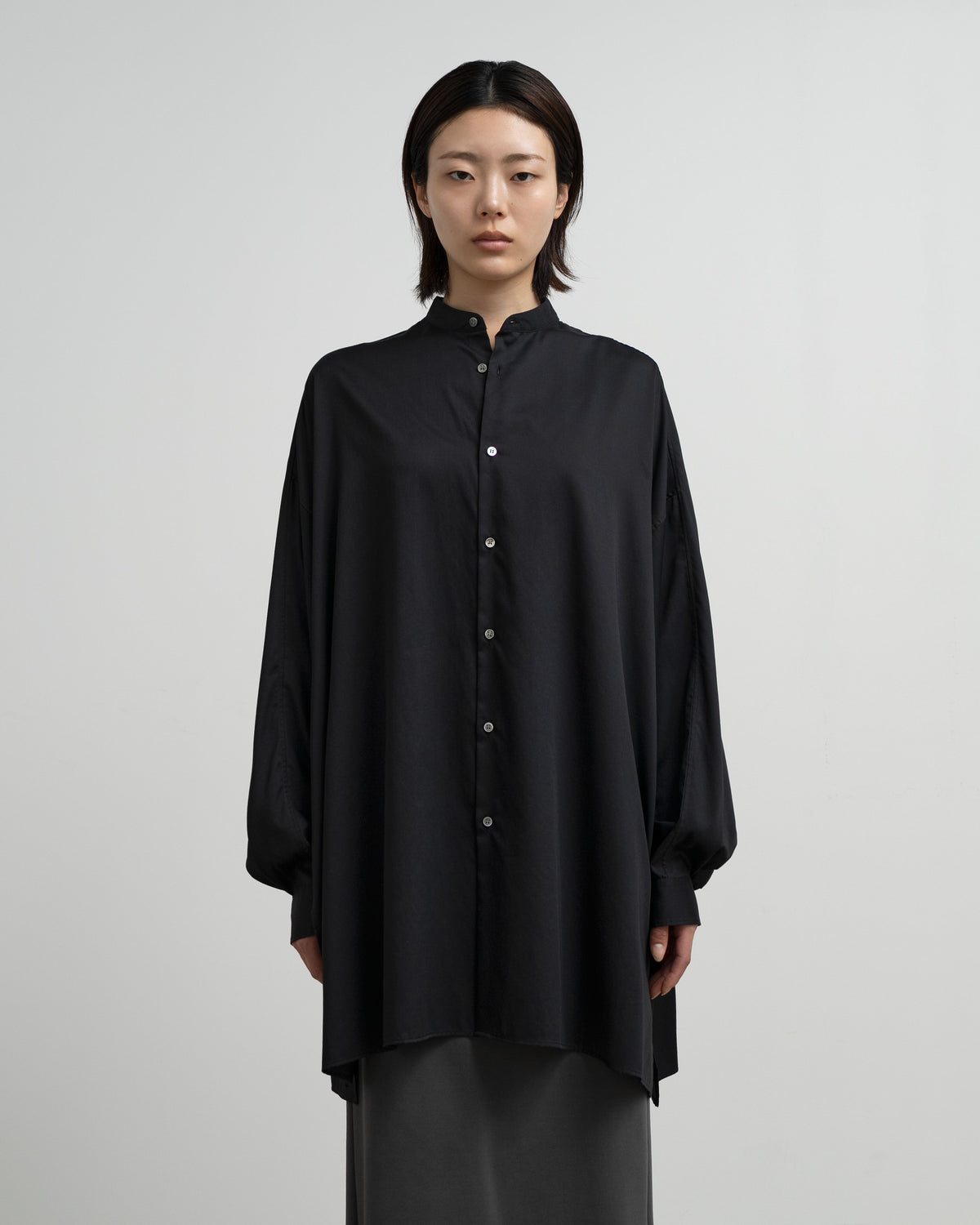 Silicon Poplin Deep Slit Band Collar Shirt