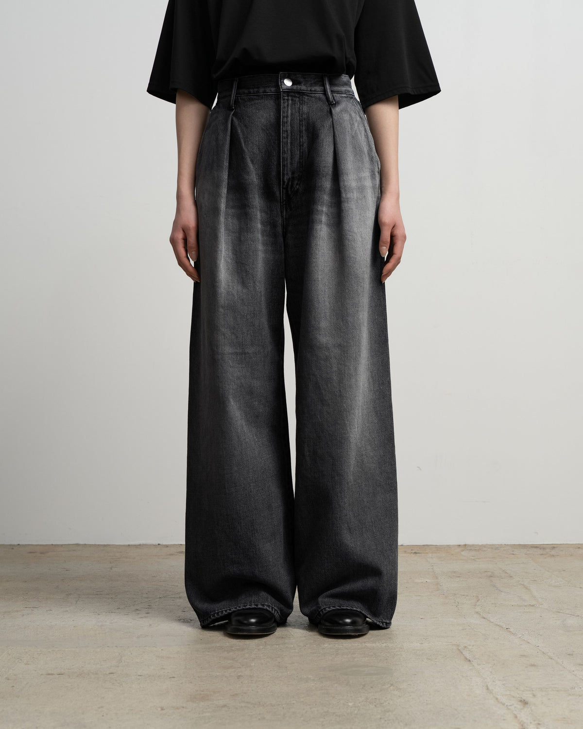 Selvage Denim Two Tuck Wide Pants-LIGHT FADE-