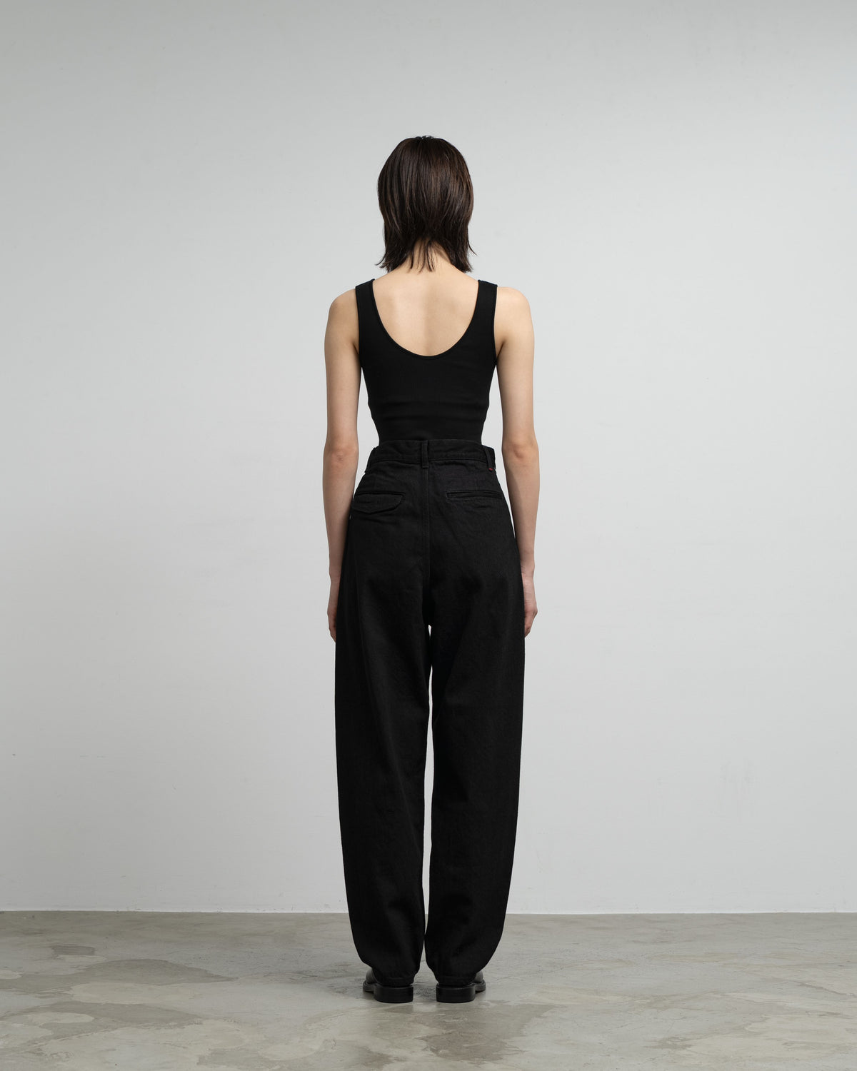 Selvage Denim Two Tuck Tapered Pants