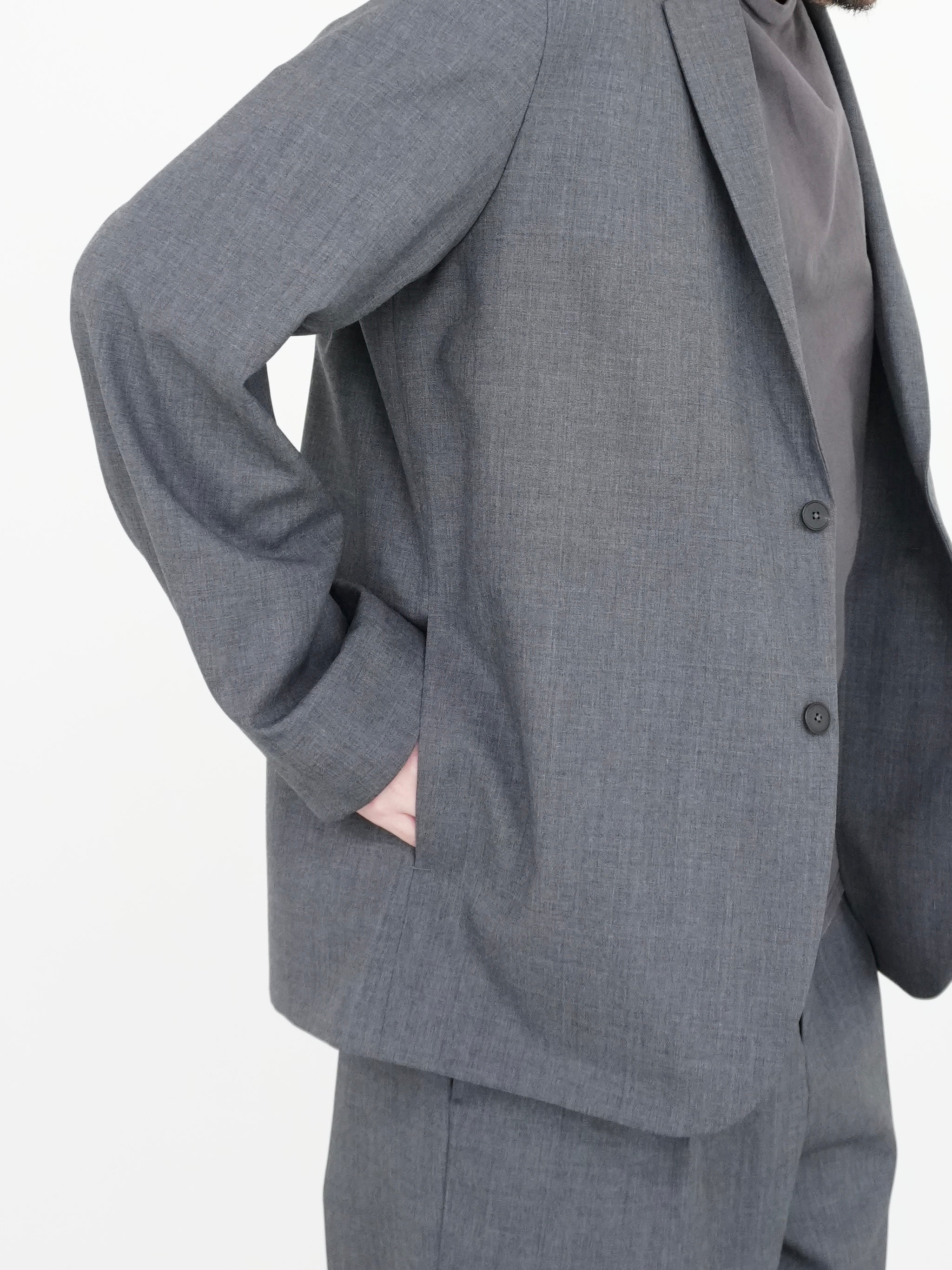 WOOL TROPICAL TAILORED JACKET