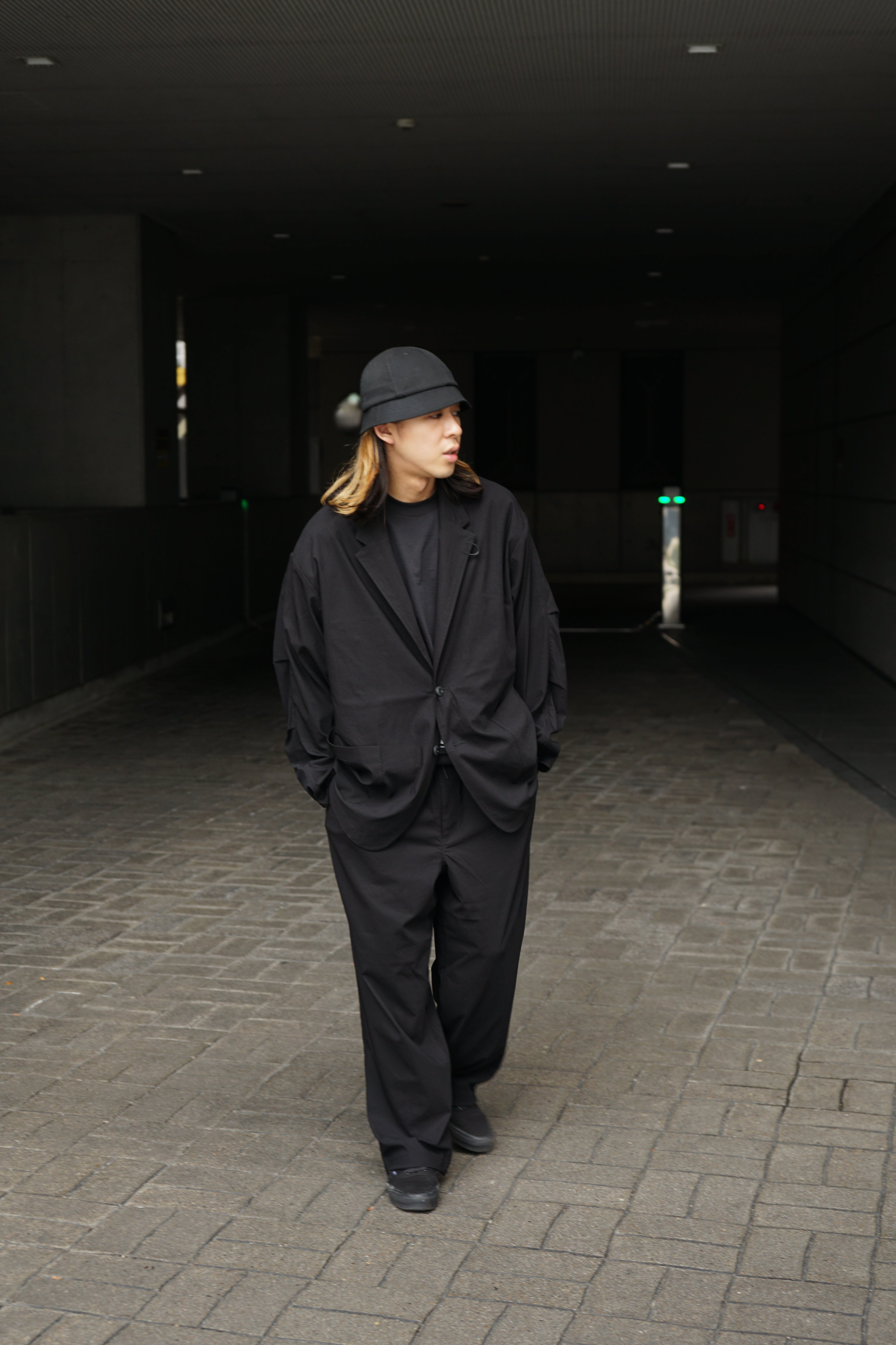 TECH LOOSE LIGHT 2B JACKET