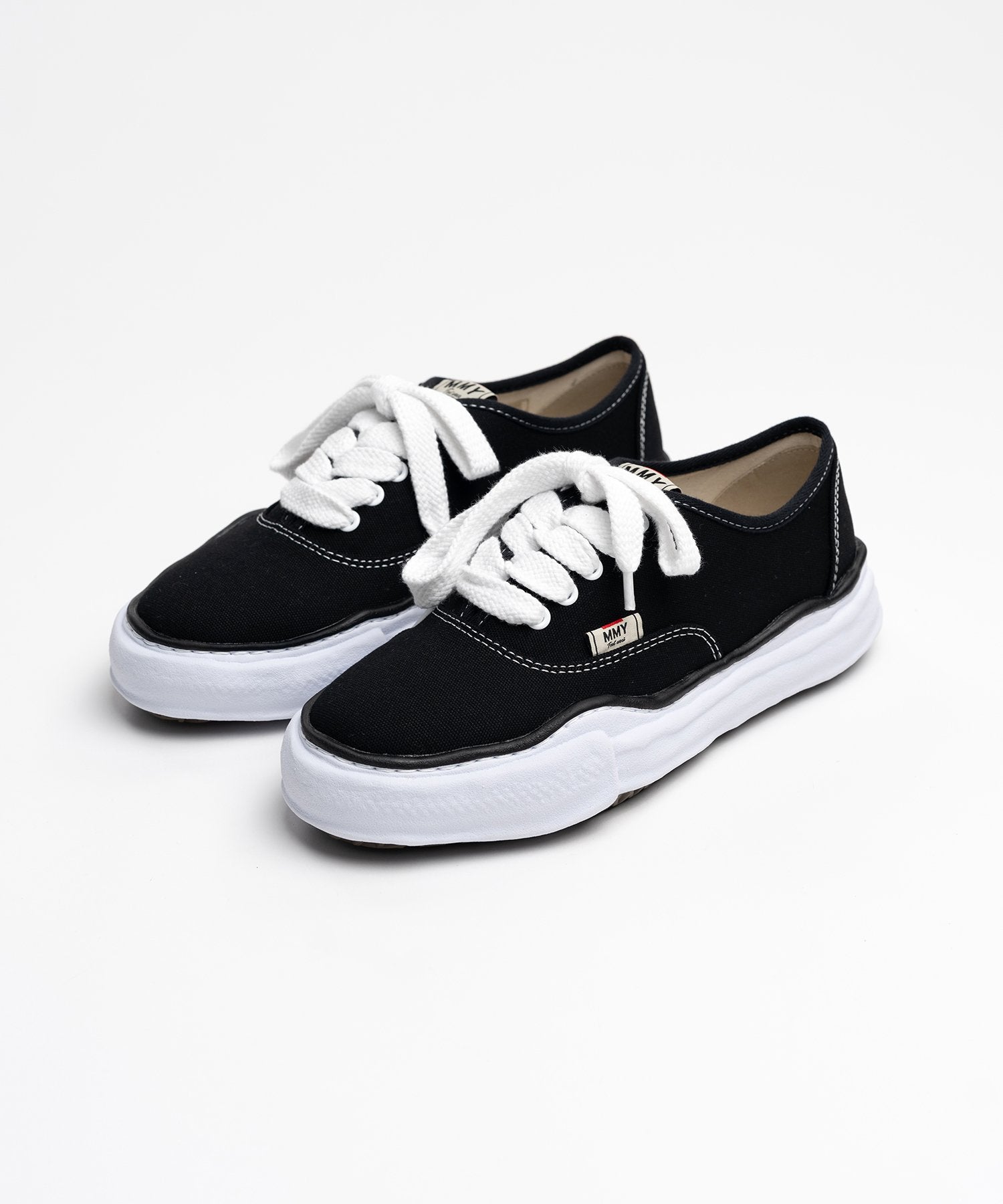 BAKER / OG Sole Canvas Low-Top sneaker