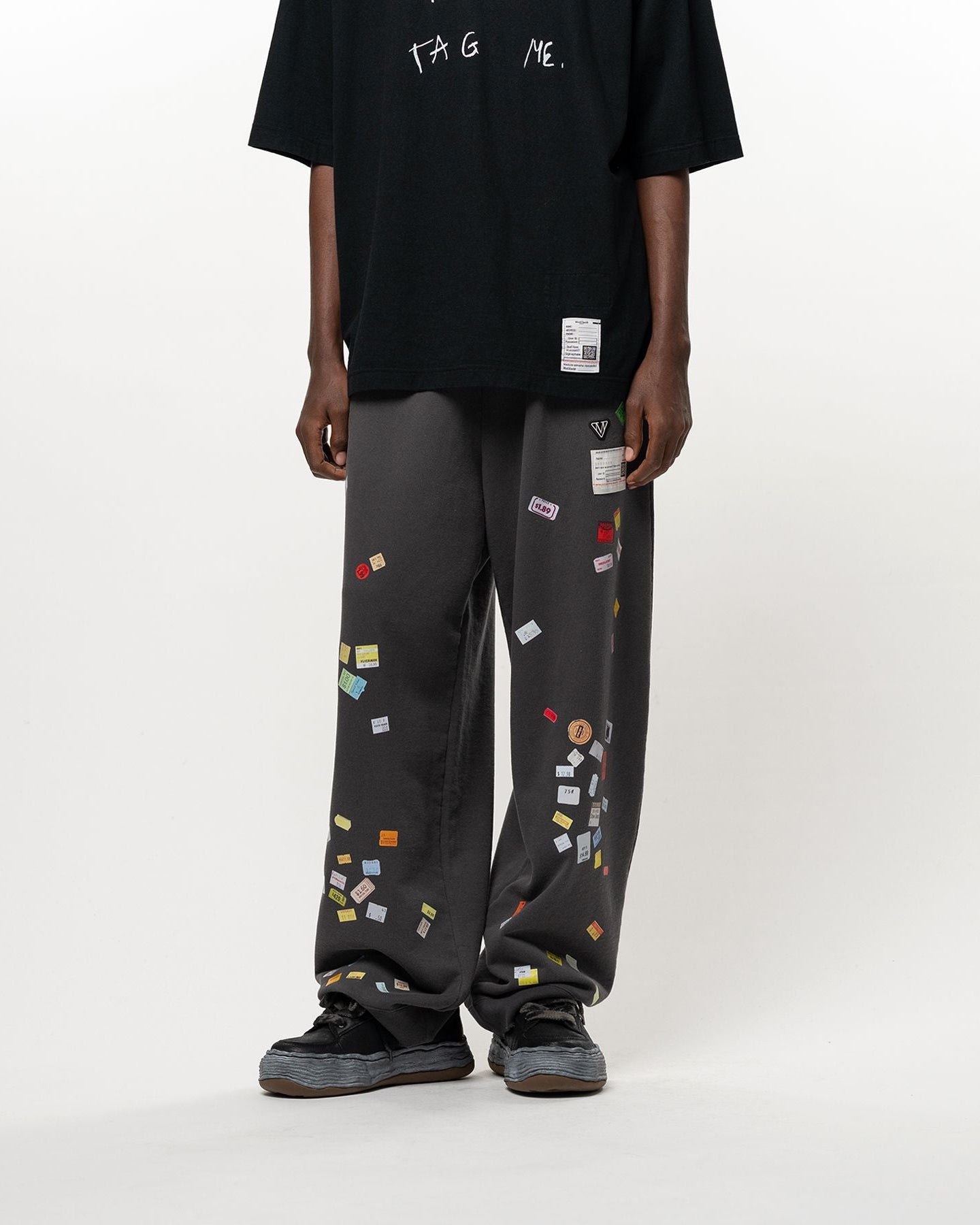 【9/2(水)発売】Price Tag Sticker Printed Sweat Pants