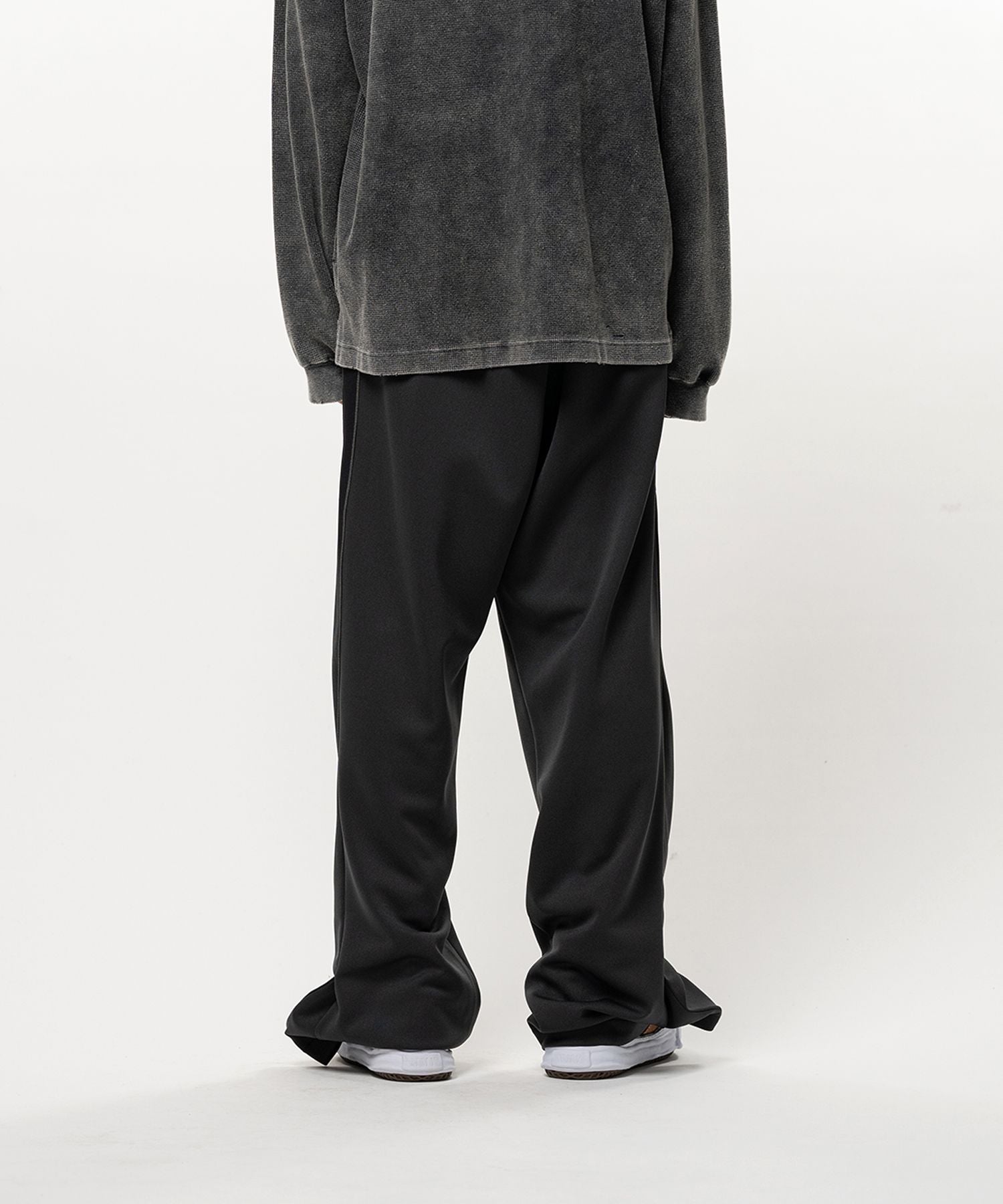 【9/2(水)発売】FOLDED TRACK PANTS