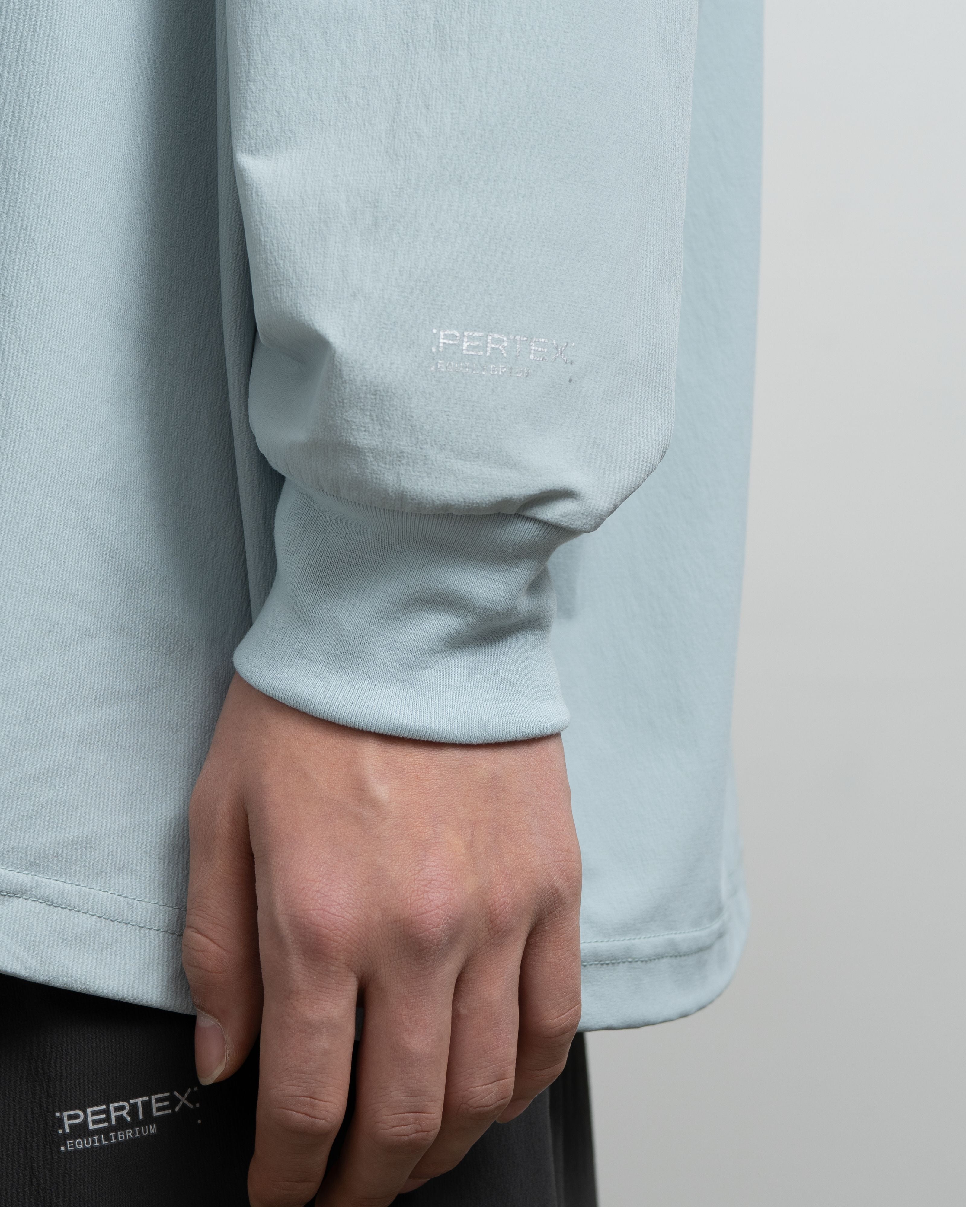 【26SS】PERTEX  EQUILIBRIUM L/S Tech Pullover
