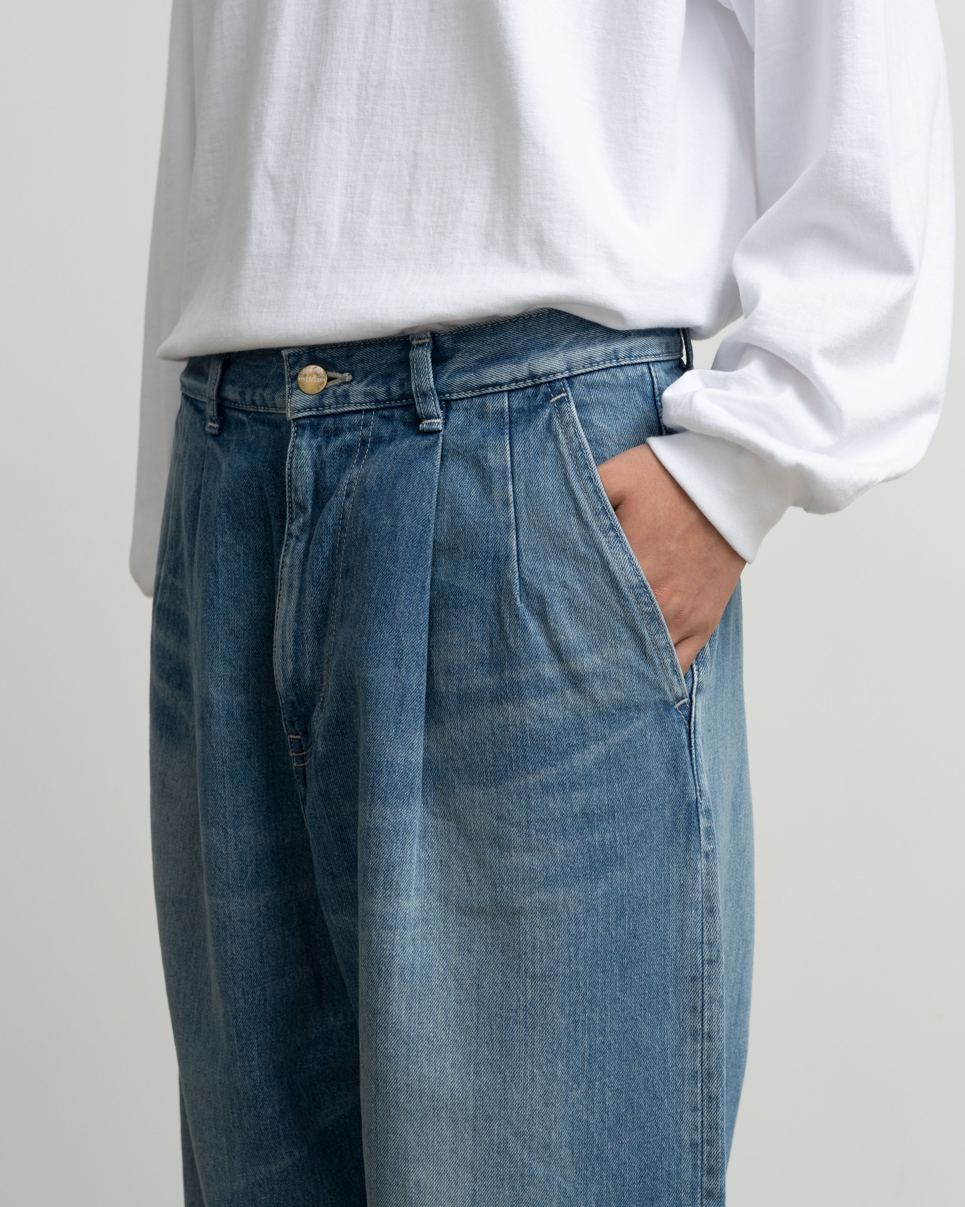 Selvage Denim Two Tuck Pants -LIGHT FADE-