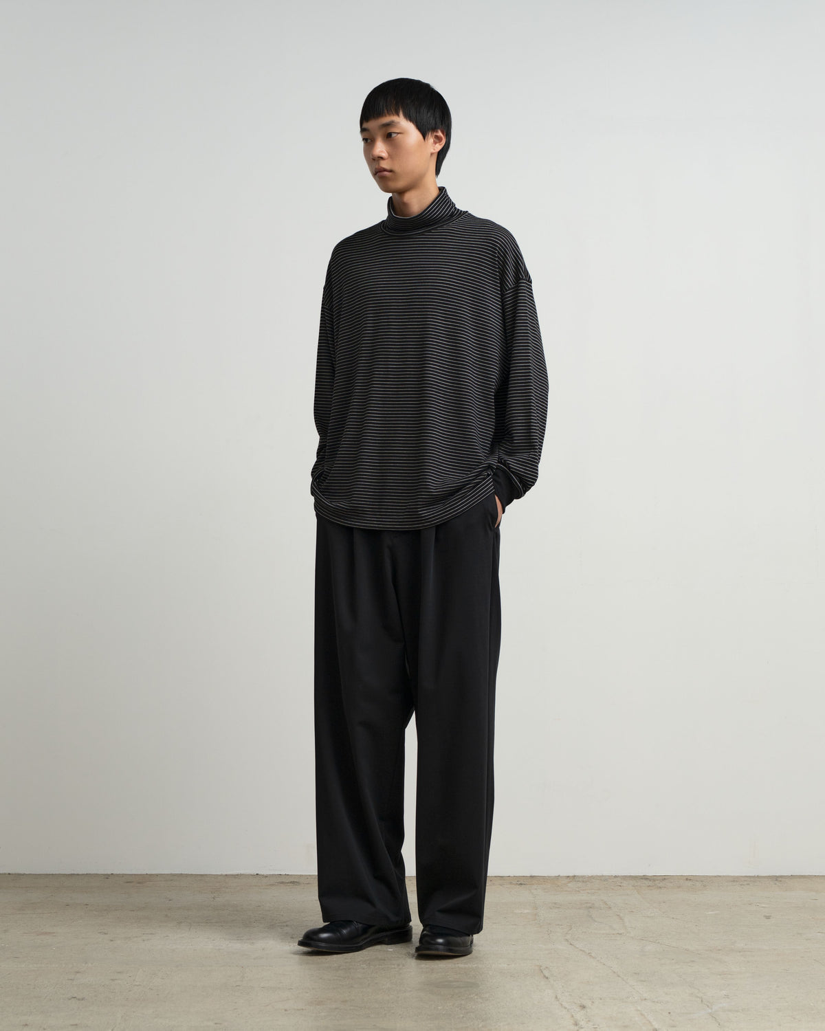 【9/5(土)発売】Fine Wool Border L/S Turtle Neck Tee