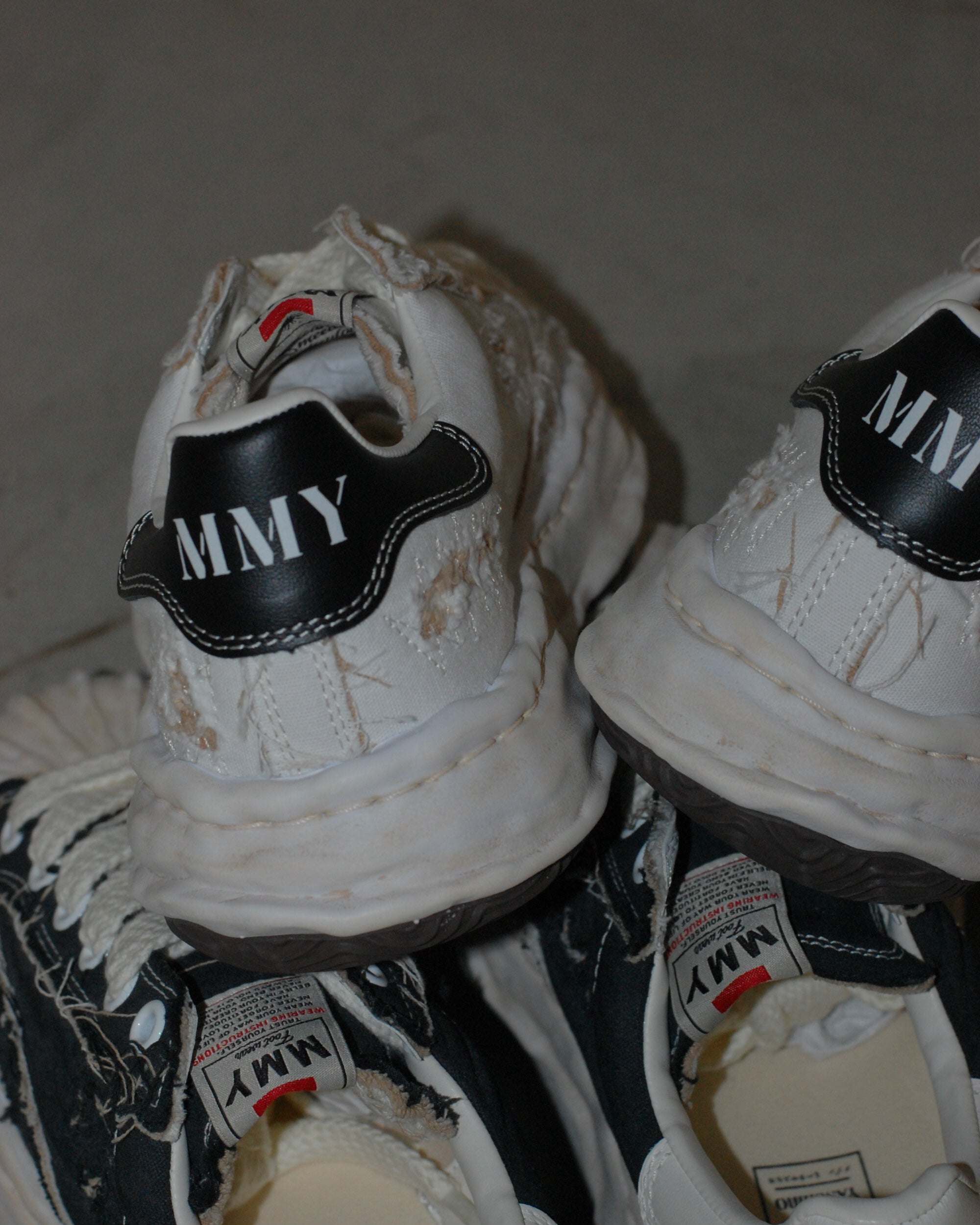 【26SS】BLAKEY / OG Sole Ripped Overdye Canvas Low-top Sneaker